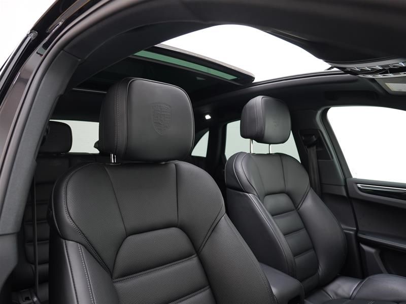 2026 Porsche Macan in Vancouver, British Columbia