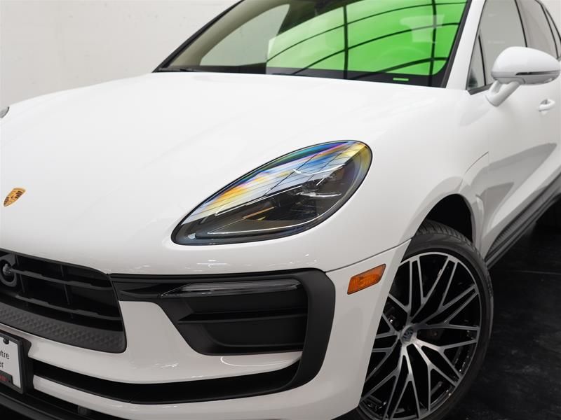 2026 Porsche Macan in Vancouver, British Columbia