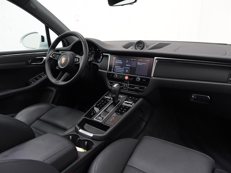 2026 Porsche Macan in Vancouver, British Columbia