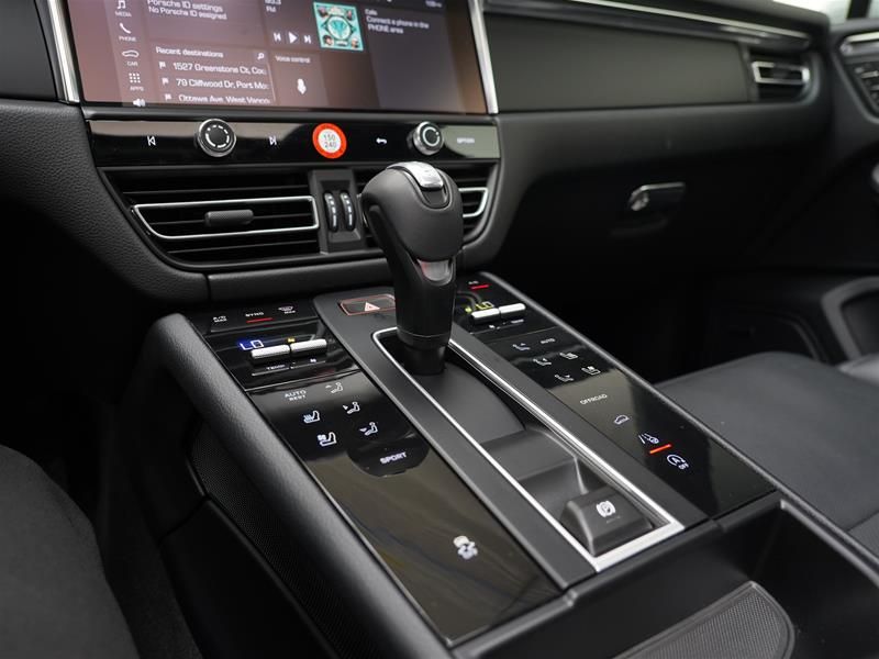 2026 Porsche Macan in Vancouver, British Columbia