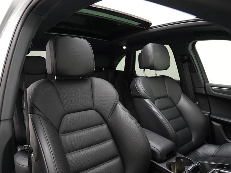2026 Porsche Macan in Vancouver, British Columbia