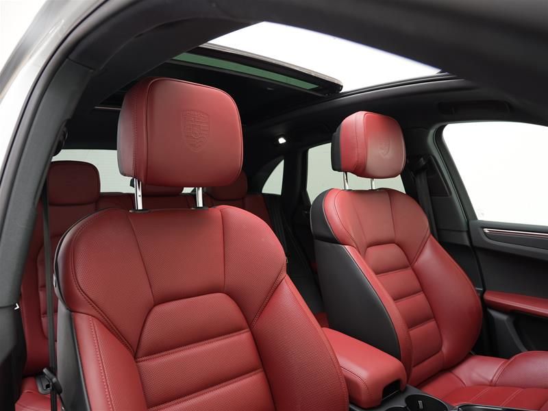 2026 Porsche Macan in Vancouver, British Columbia