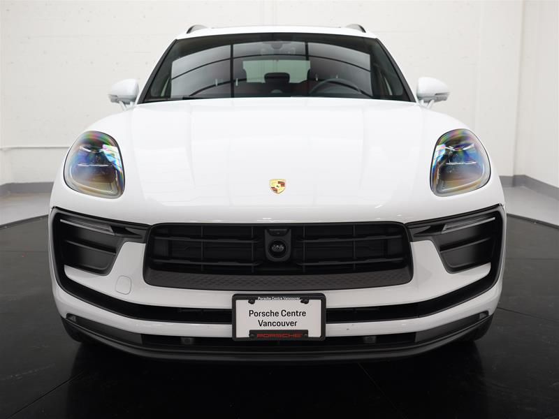 2026 Porsche Macan in Vancouver, British Columbia