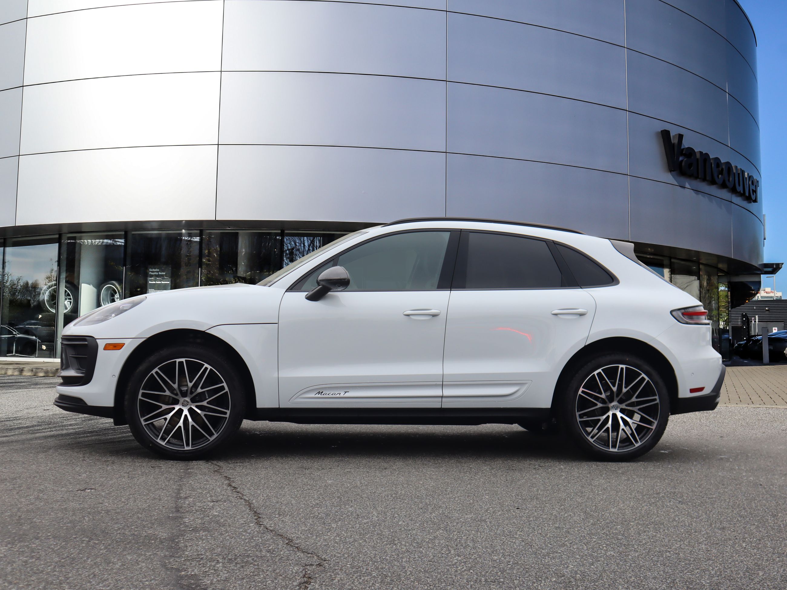 2026 Porsche Macan in Vancouver, British Columbia