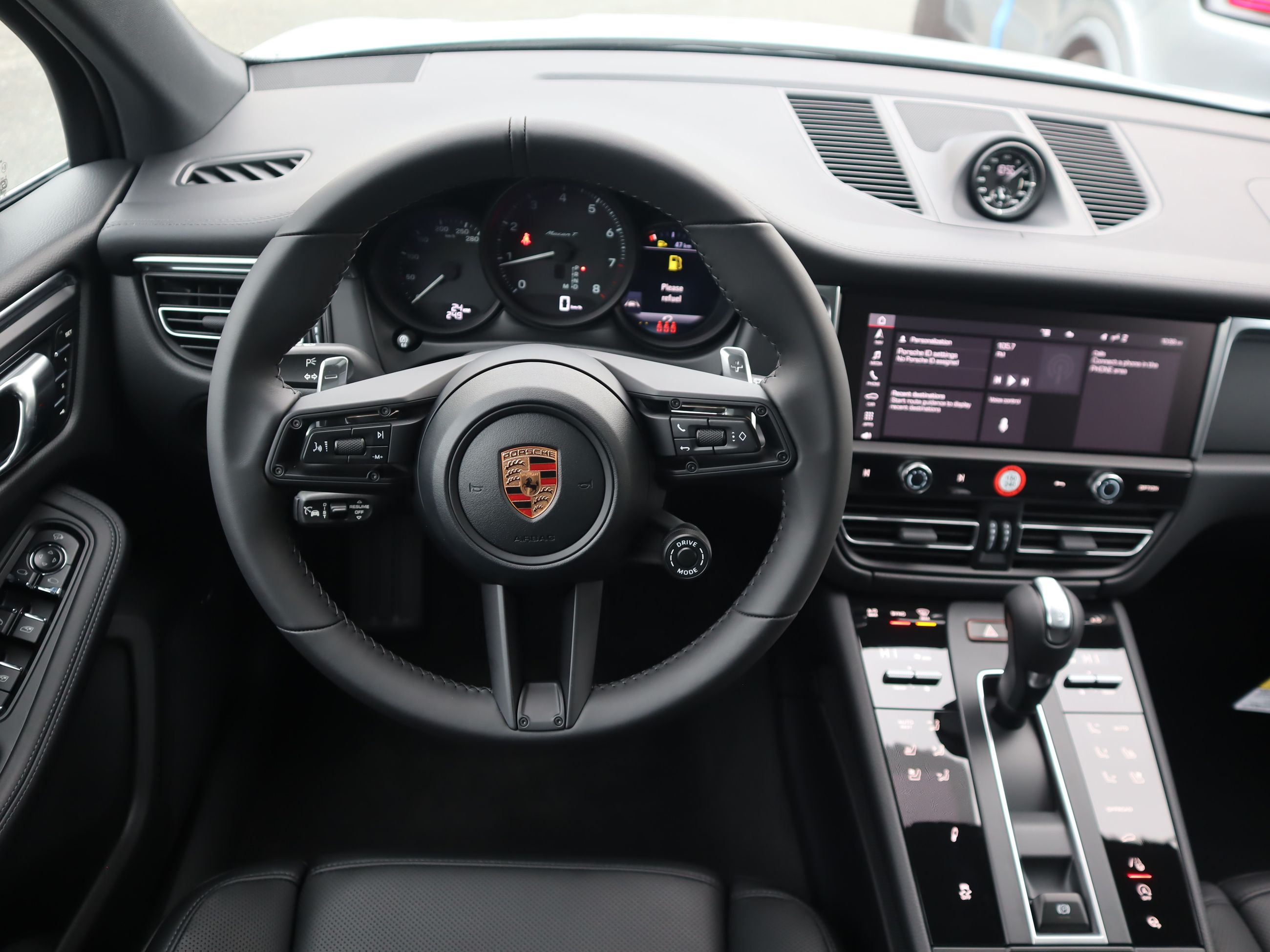 2026 Porsche Macan in Vancouver, British Columbia
