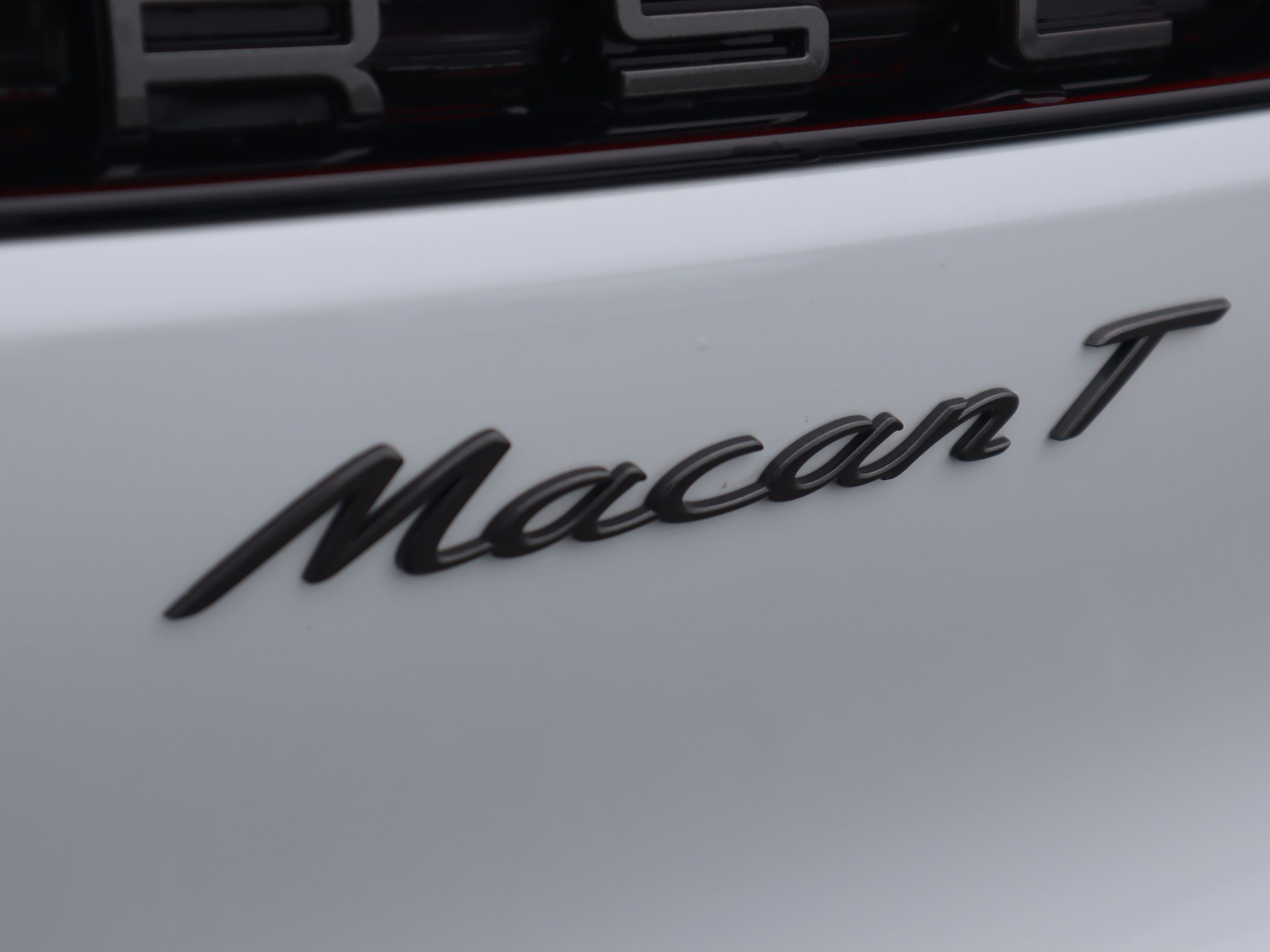 2026 Porsche Macan in Vancouver, British Columbia