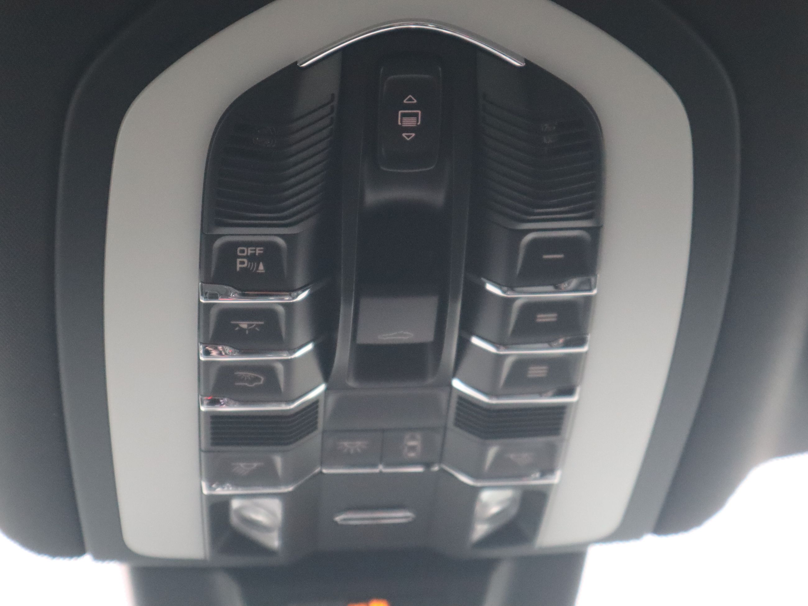 2026 Porsche Macan in Vancouver, British Columbia