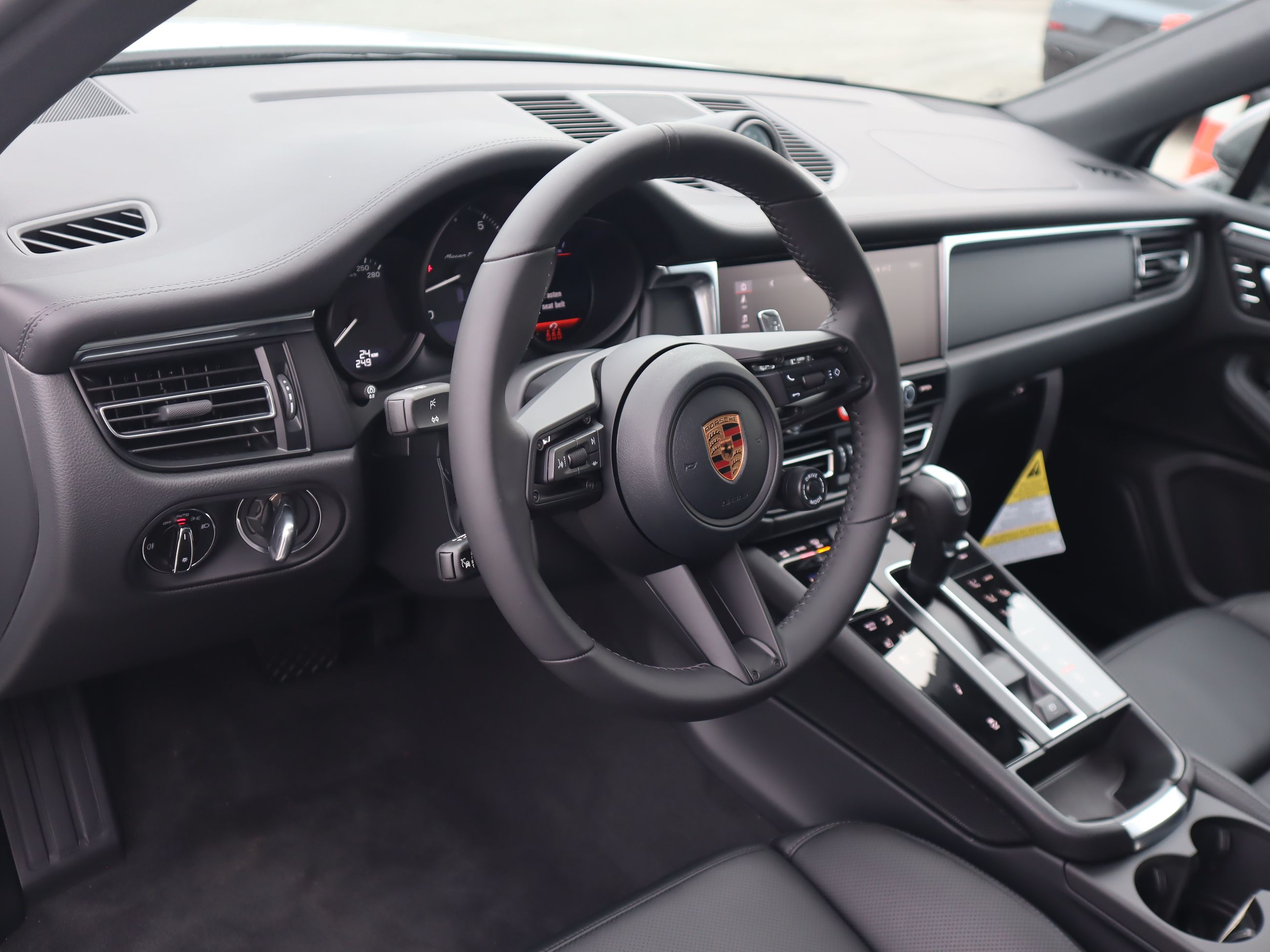 2026 Porsche Macan in Vancouver, British Columbia