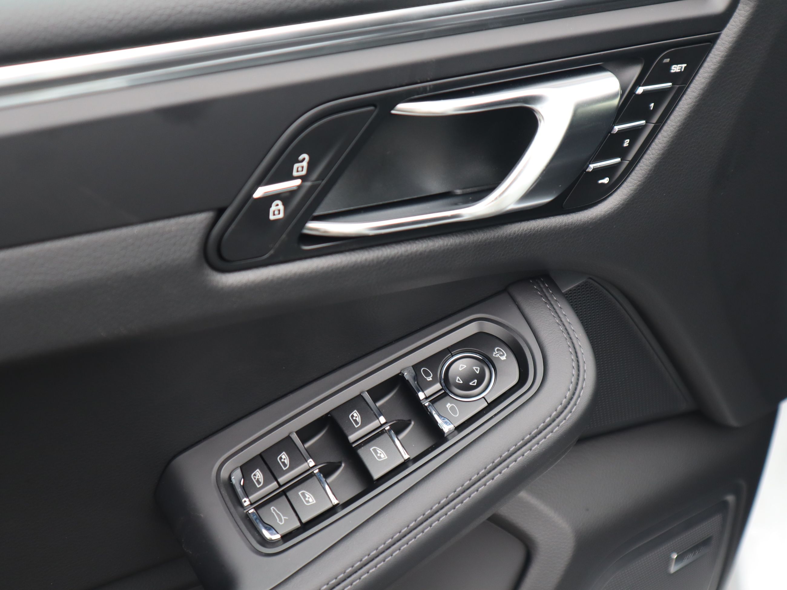 2026 Porsche Macan in Vancouver, British Columbia