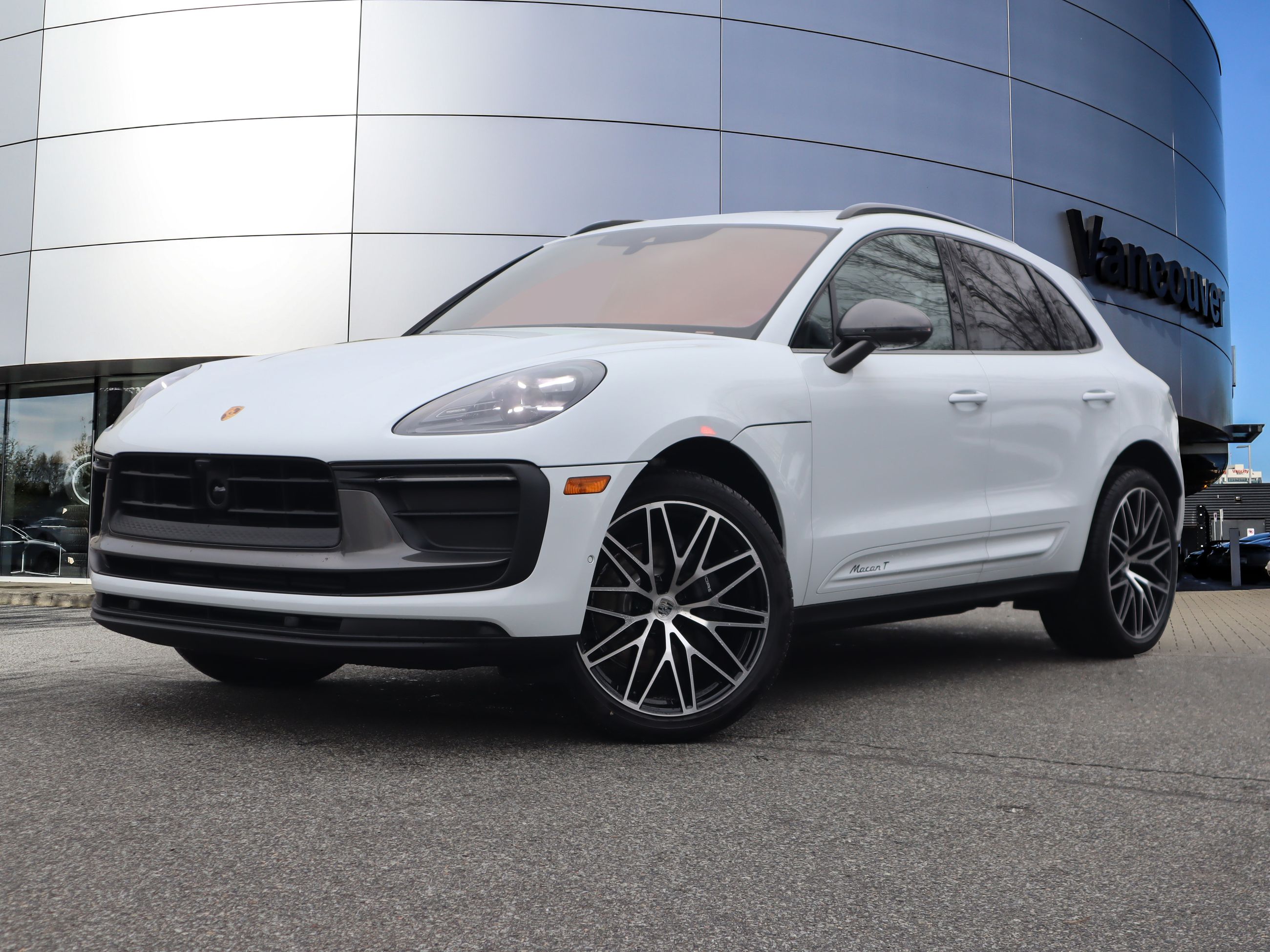 2026 Porsche Macan in Vancouver, British Columbia