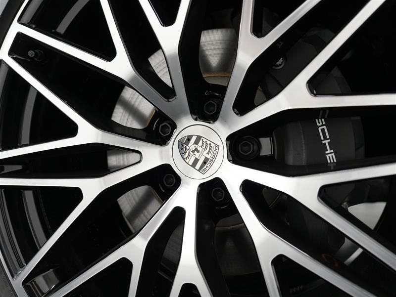 2026 Porsche Macan in Vancouver, British Columbia