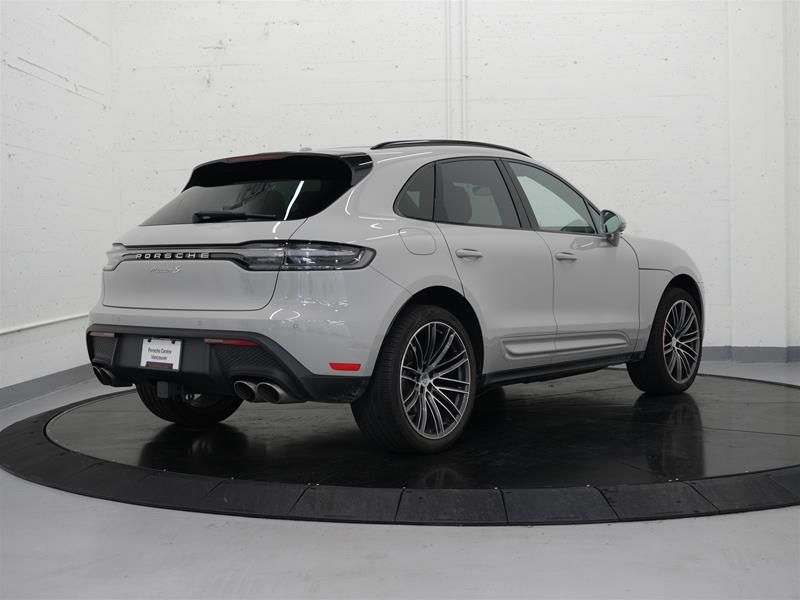 2026 Porsche Macan in Vancouver, British Columbia