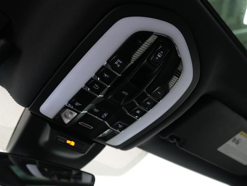 2026 Porsche Macan in Vancouver, British Columbia