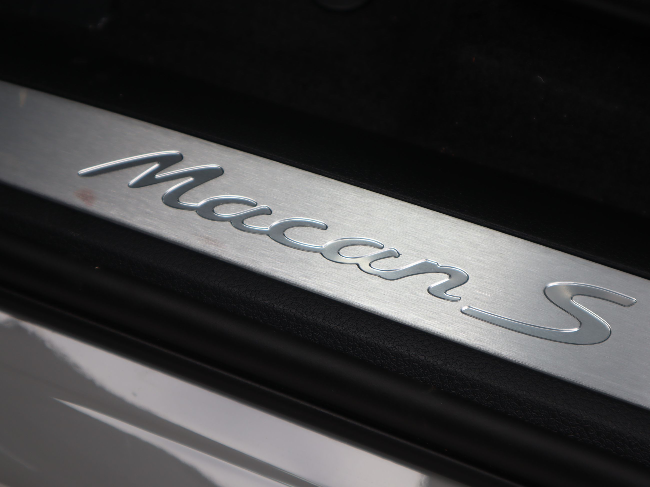 2026 Porsche Macan in Vancouver, British Columbia