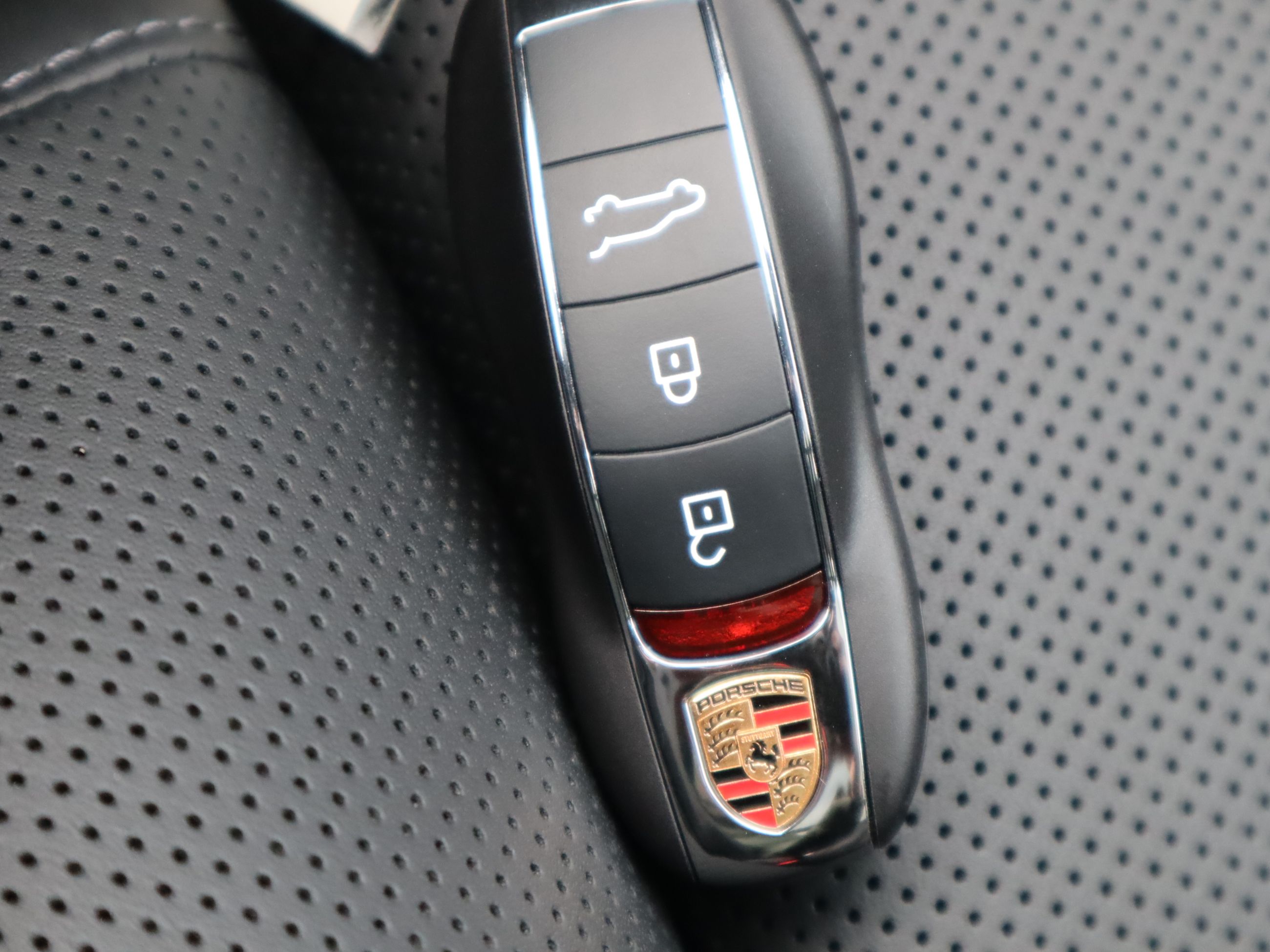 2026 Porsche Macan in Vancouver, British Columbia