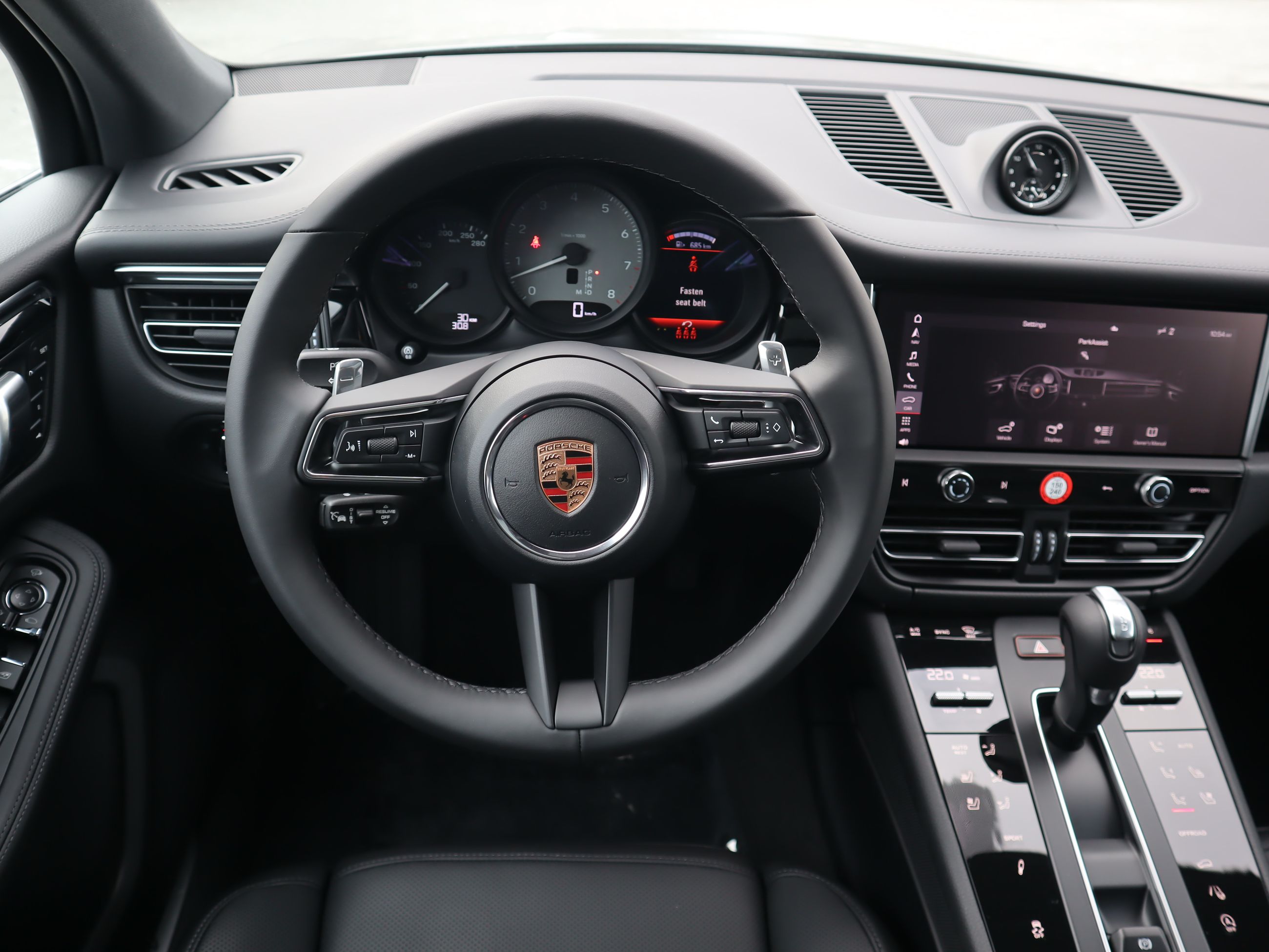 2026 Porsche Macan in Vancouver, British Columbia