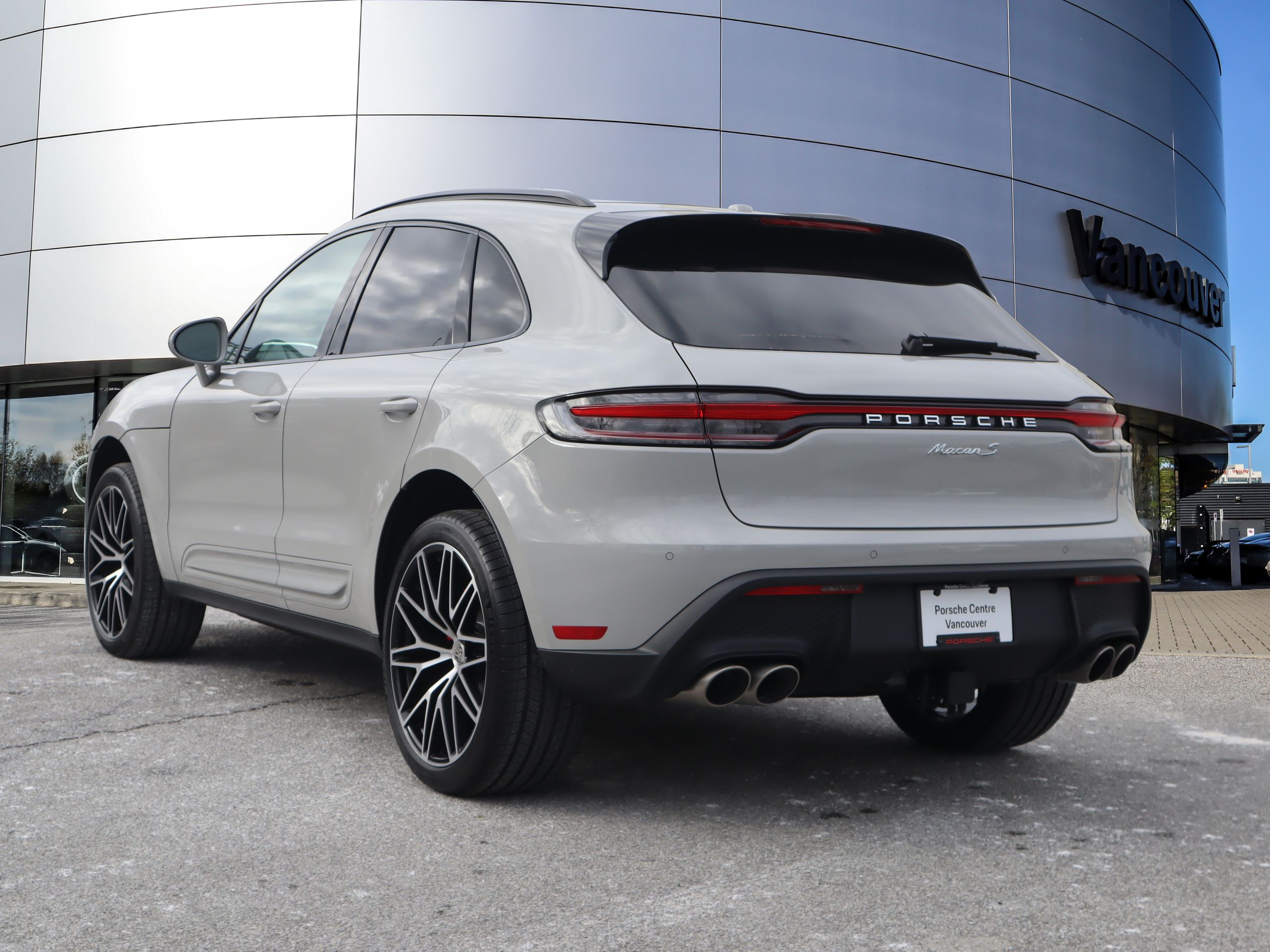 2026 Porsche Macan in Vancouver, British Columbia