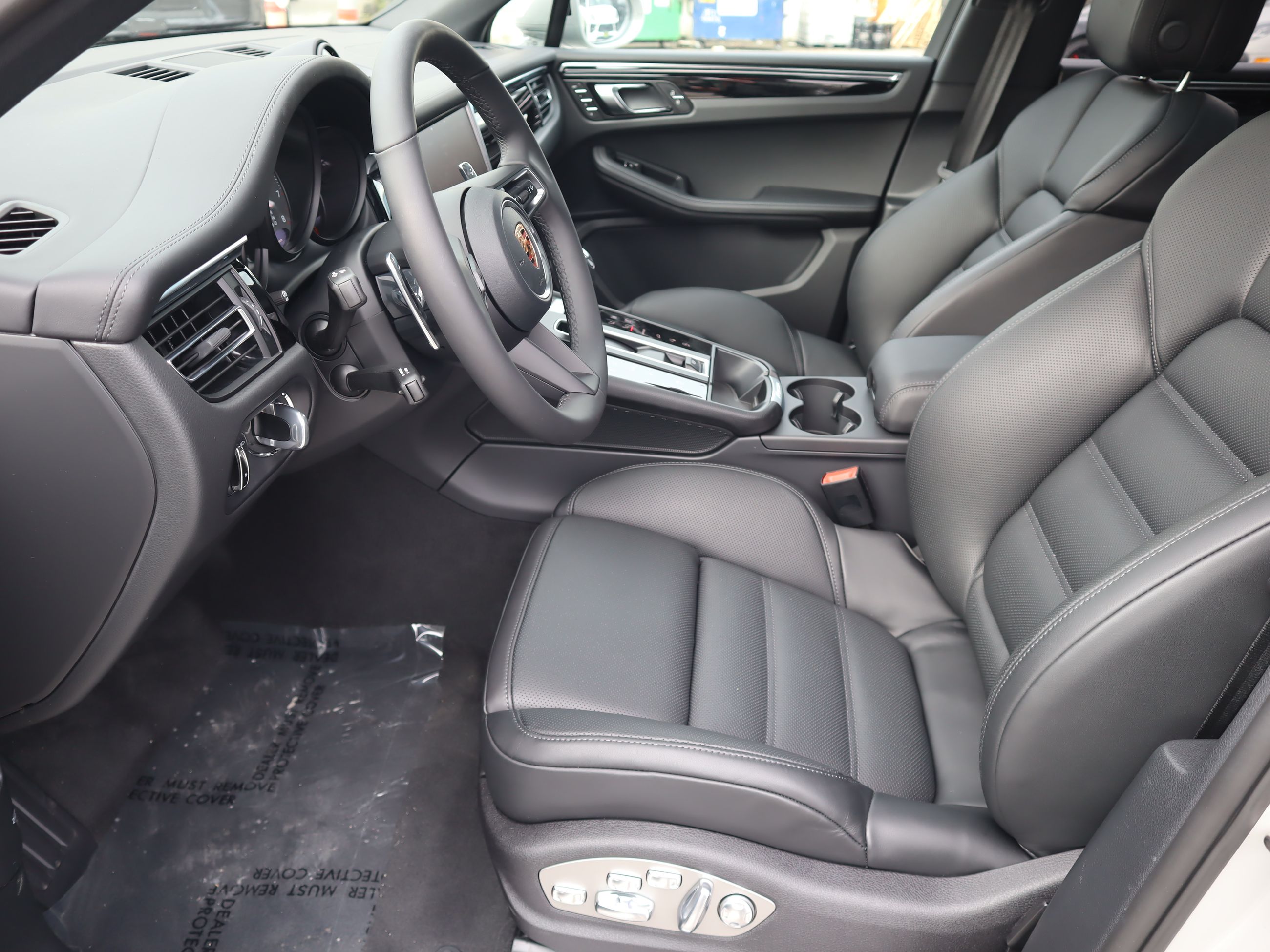 2026 Porsche Macan in Vancouver, British Columbia