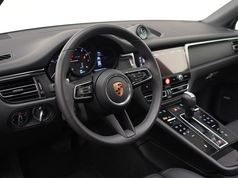 2026 Porsche Macan in Vancouver, British Columbia
