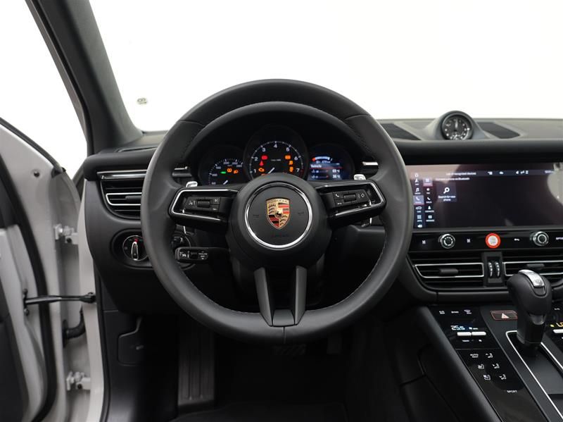 2026 Porsche Macan in Vancouver, British Columbia