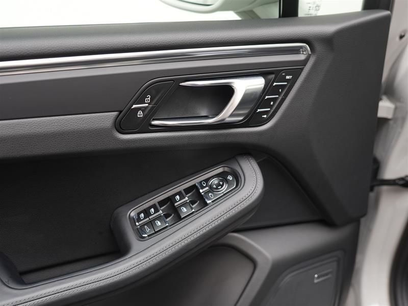 2026 Porsche Macan in Vancouver, British Columbia