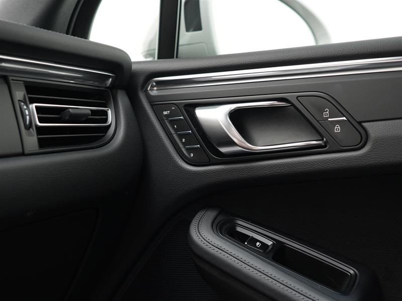 2026 Porsche Macan in Vancouver, British Columbia