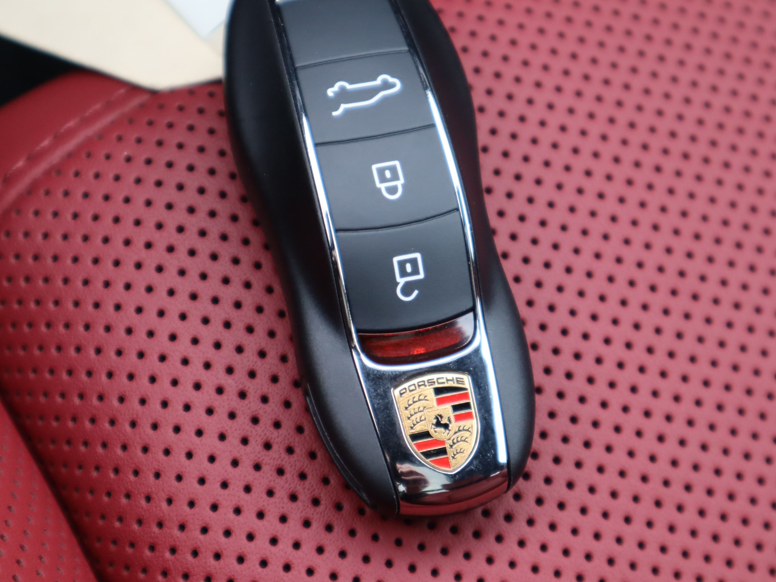 2026 Porsche Macan in Vancouver, British Columbia