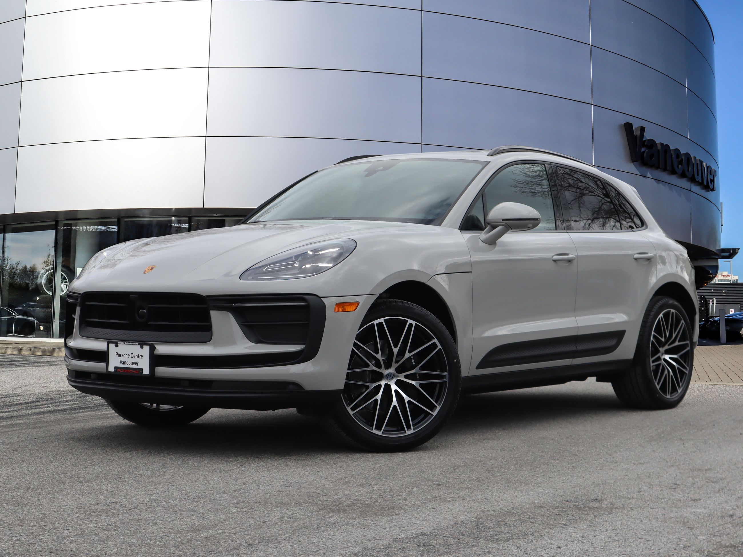 2026 Porsche Macan in Vancouver, British Columbia