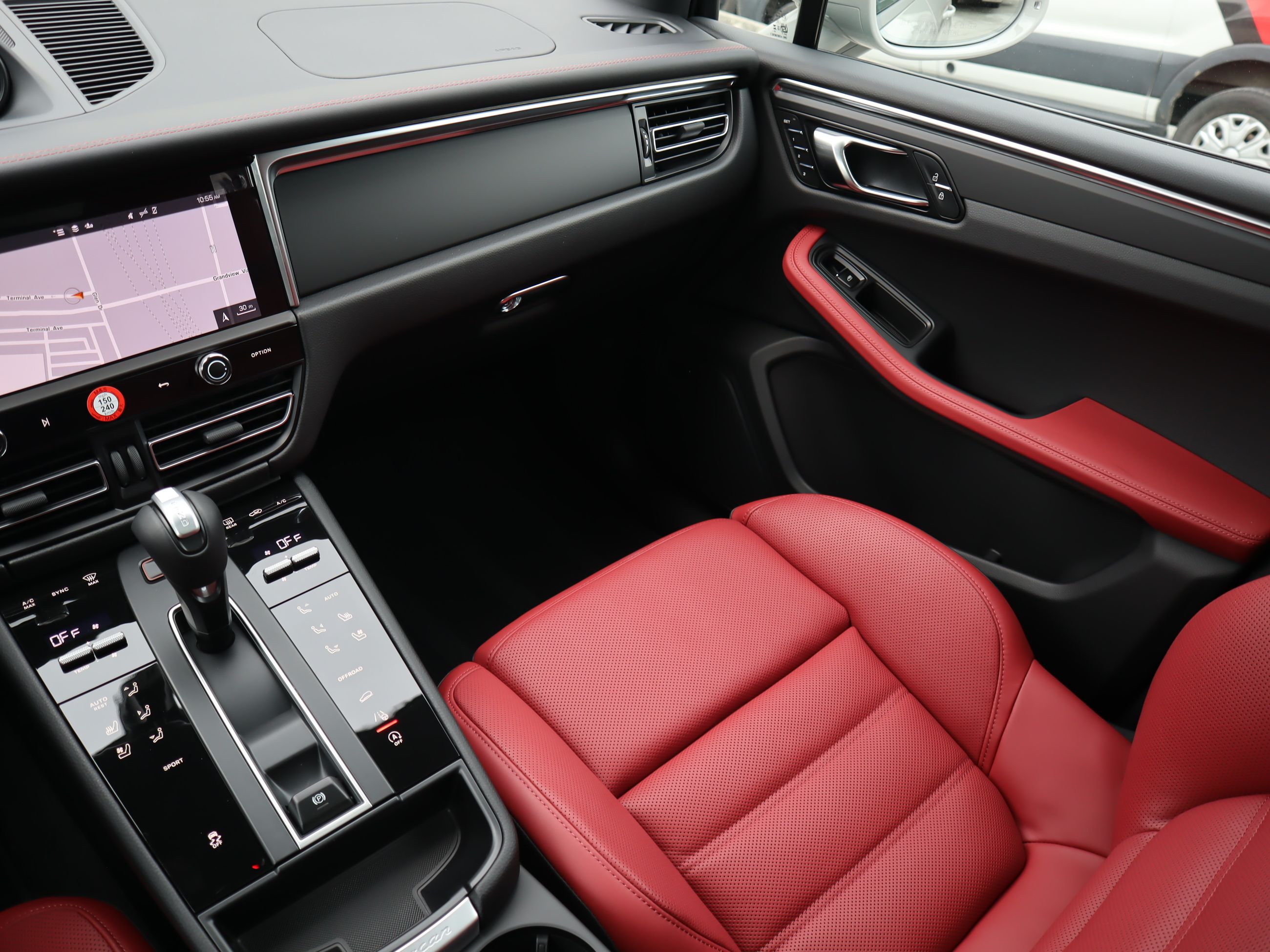 2026 Porsche Macan in Vancouver, British Columbia