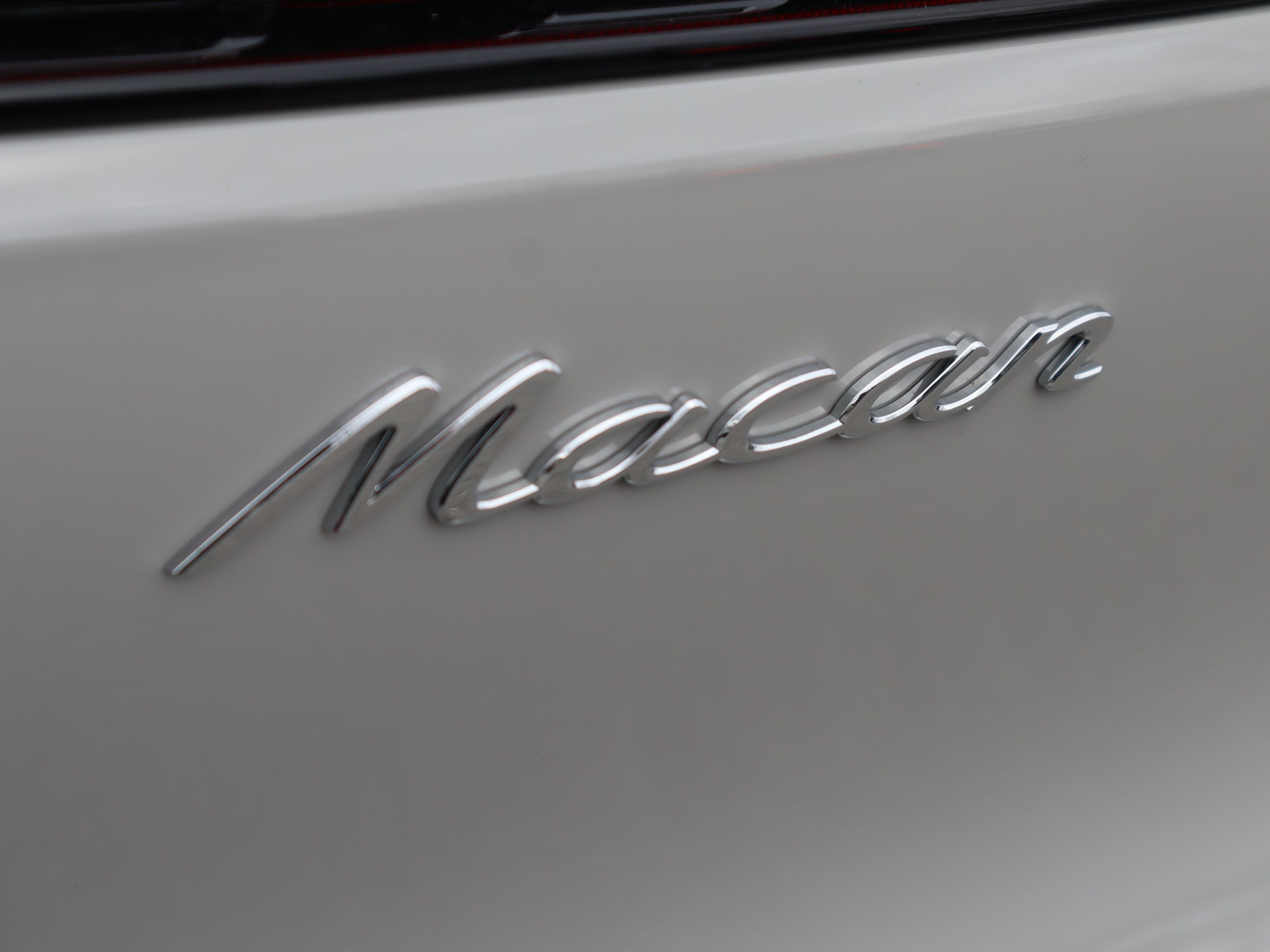 2026 Porsche Macan in Vancouver, British Columbia