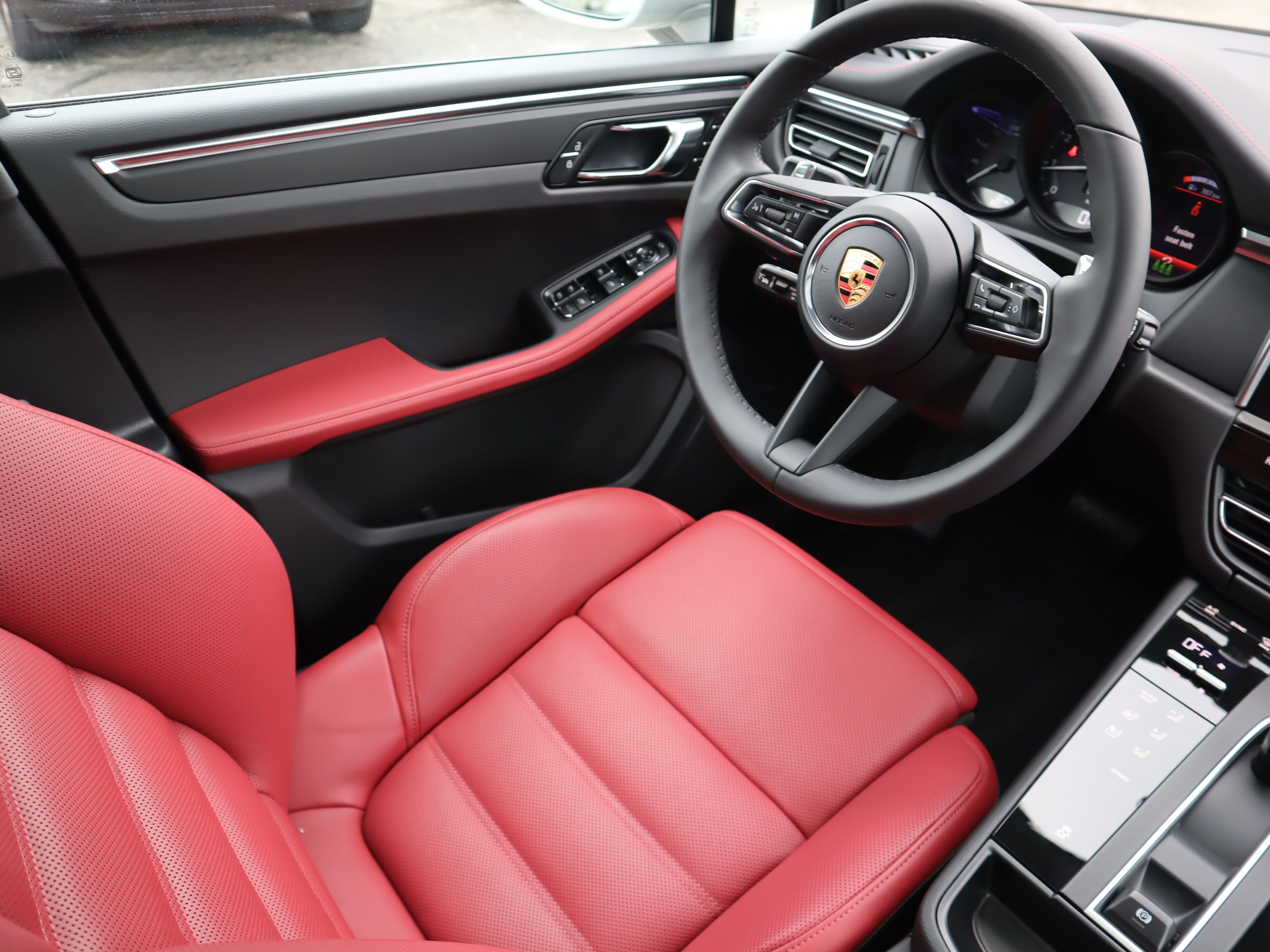 2026 Porsche Macan in Vancouver, British Columbia