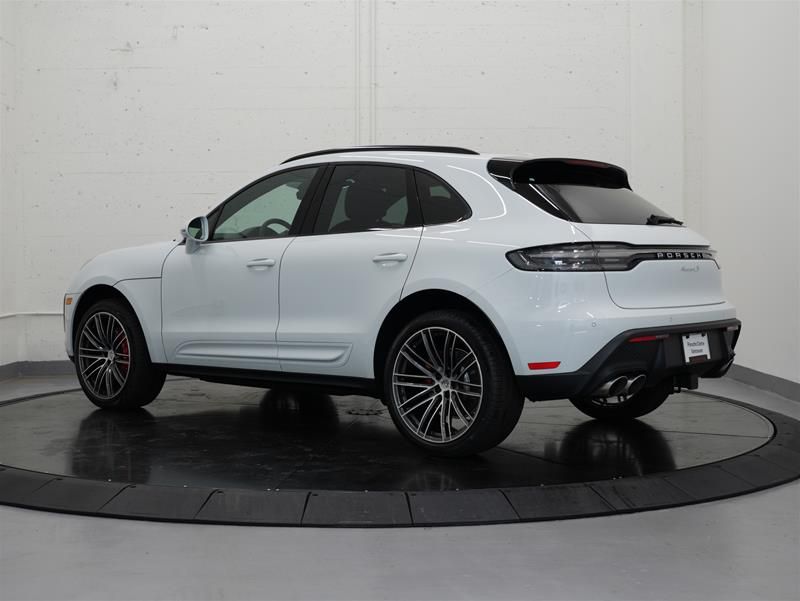 2026 Porsche Macan in Vancouver, British Columbia