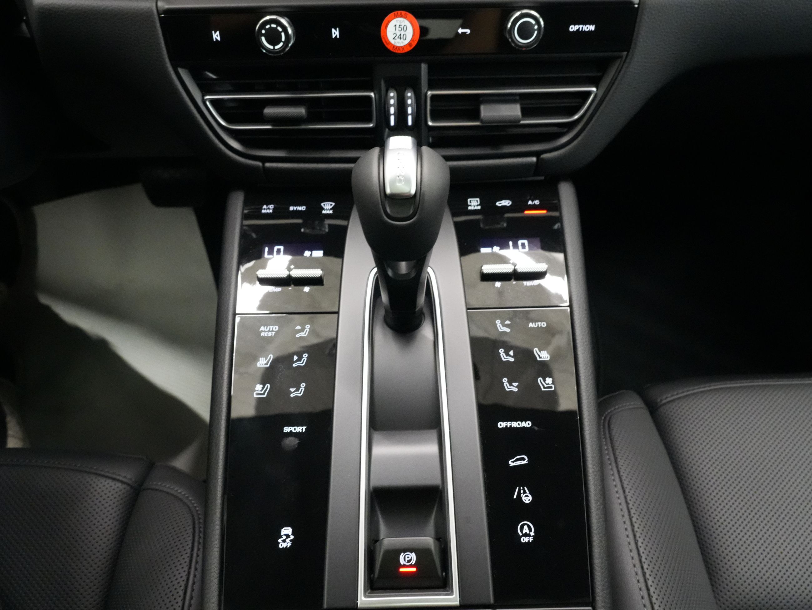 2026 Porsche Macan in Vancouver, British Columbia
