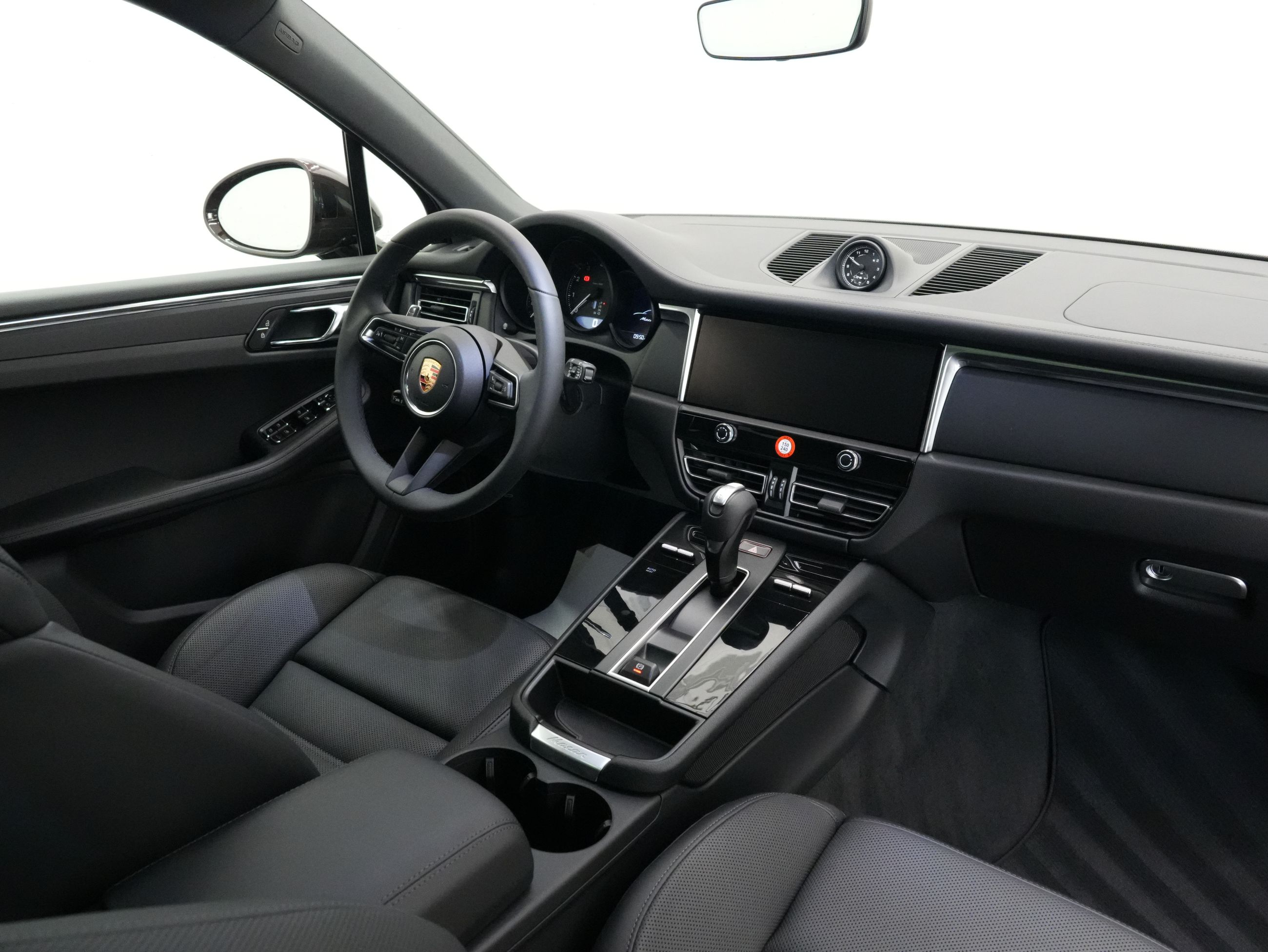 2026 Porsche Macan in Vancouver, British Columbia