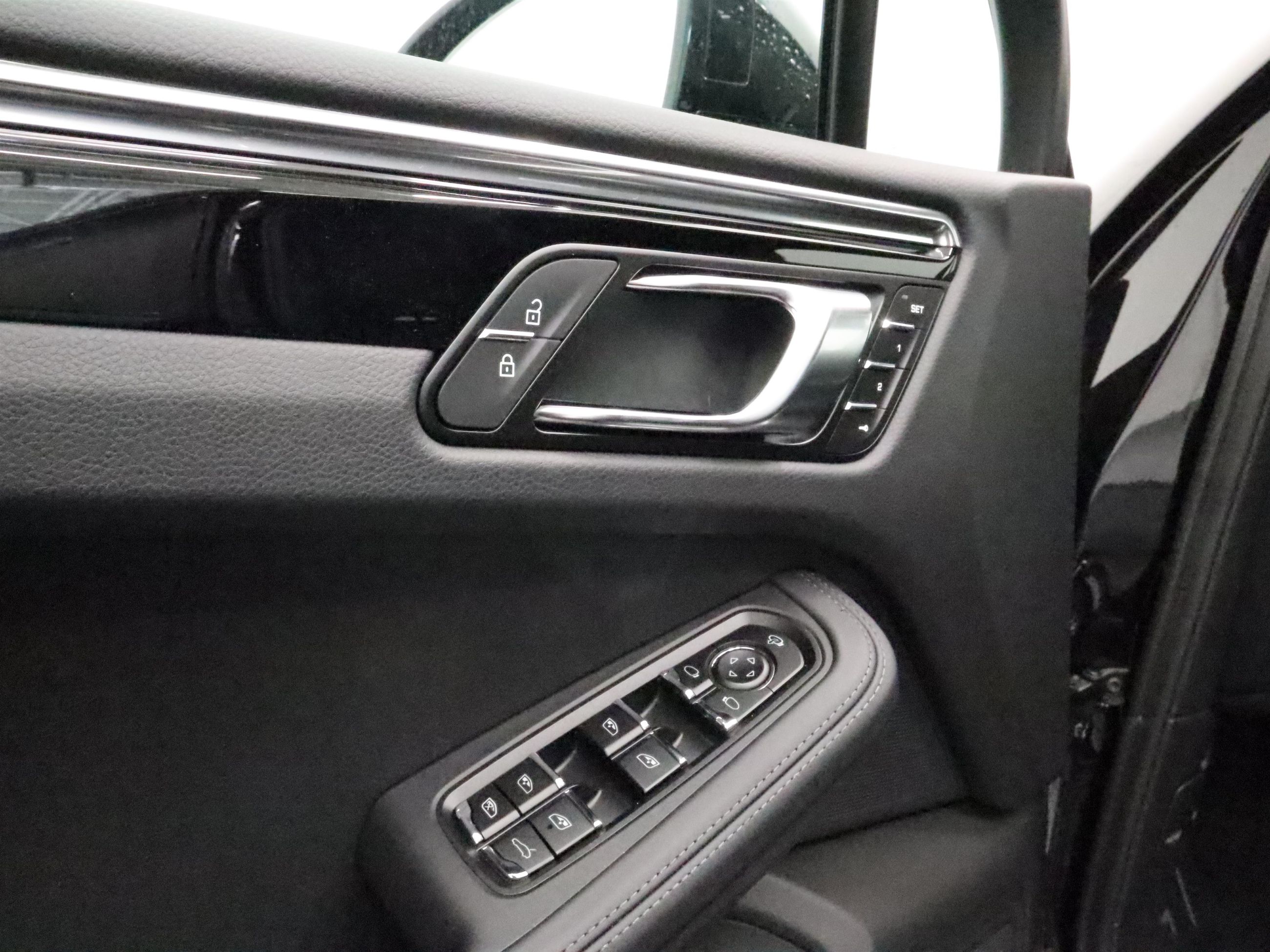Porsche Macan  2026 à Vancouver, Colombie-Britannique
