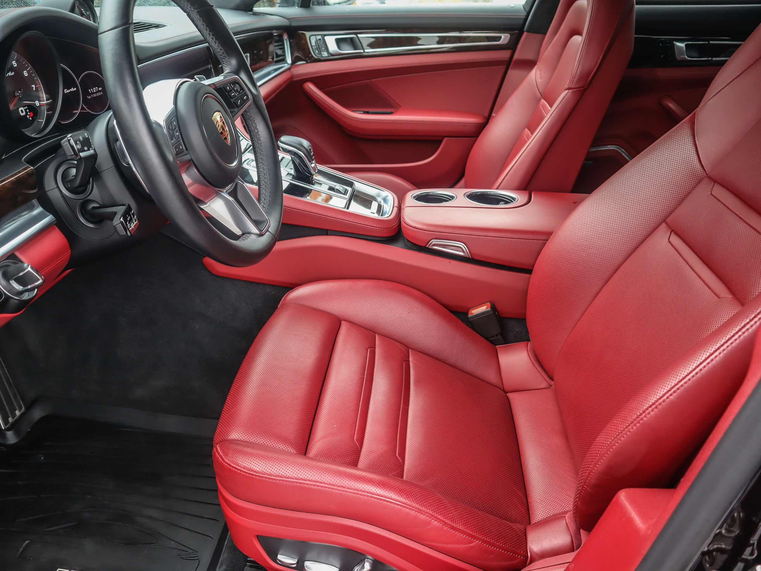 2017 Porsche Panamera in Vancouver, British Columbia