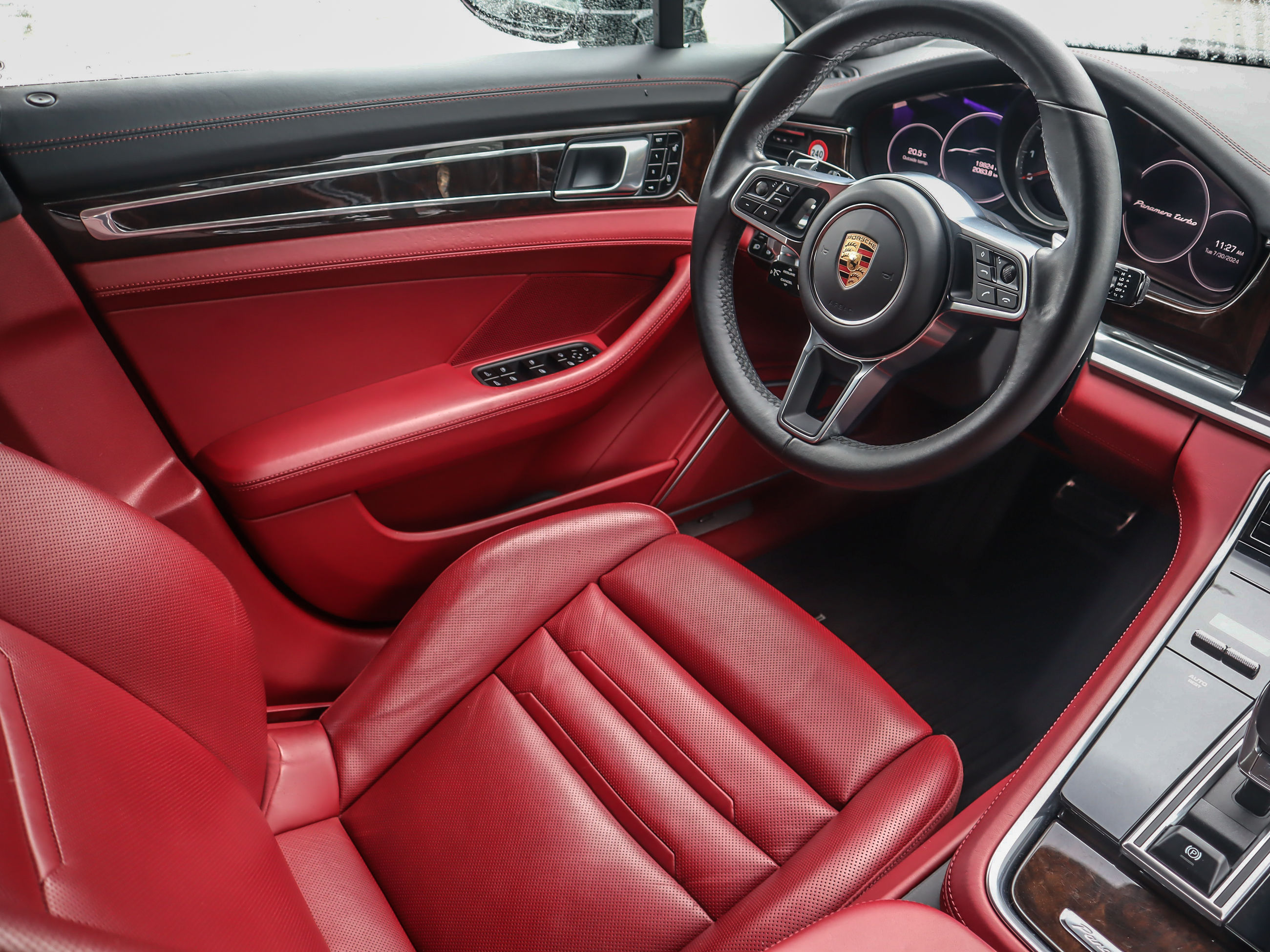 2017 Porsche Panamera in Vancouver, British Columbia