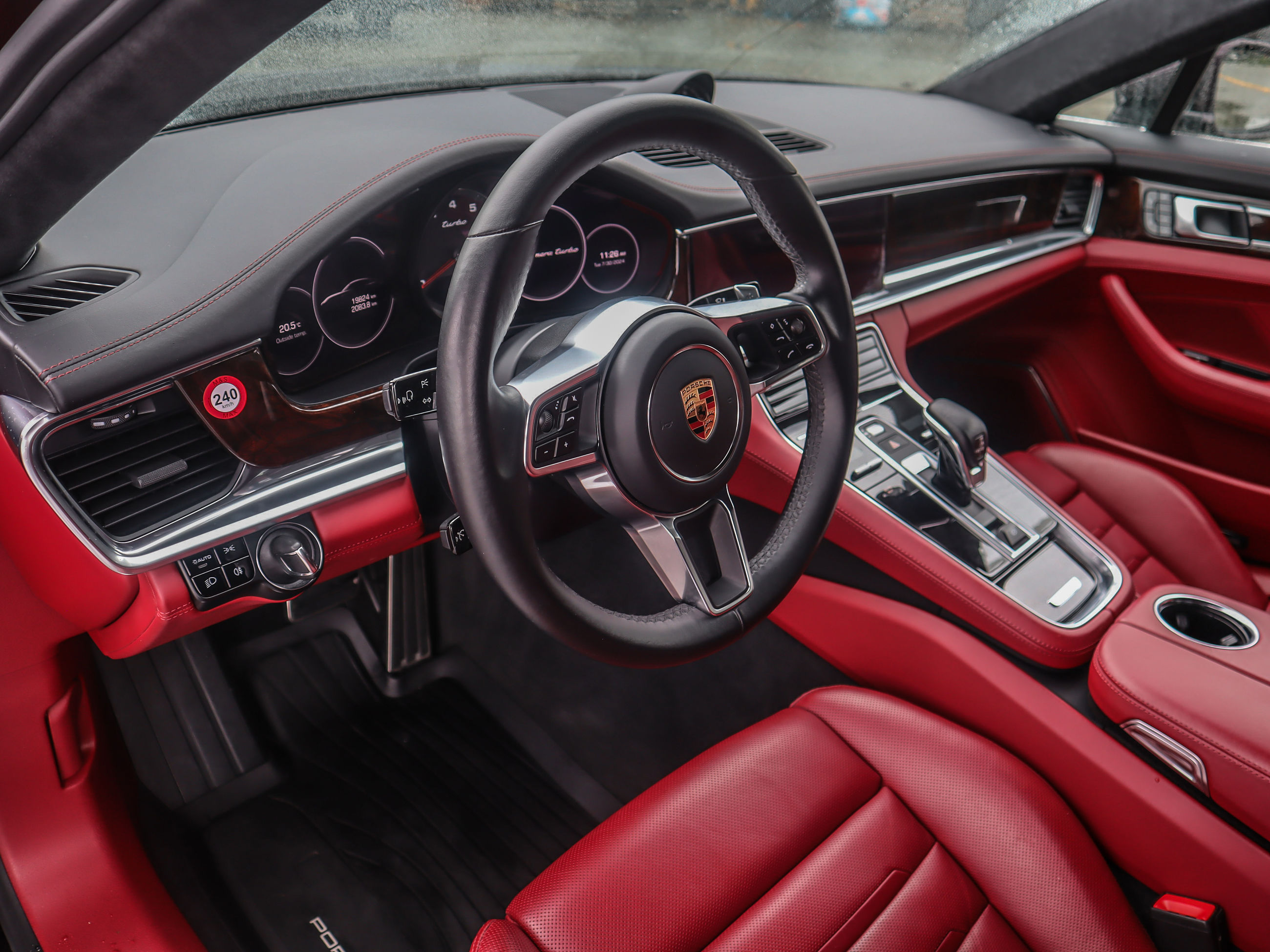 2017 Porsche Panamera in Vancouver, British Columbia