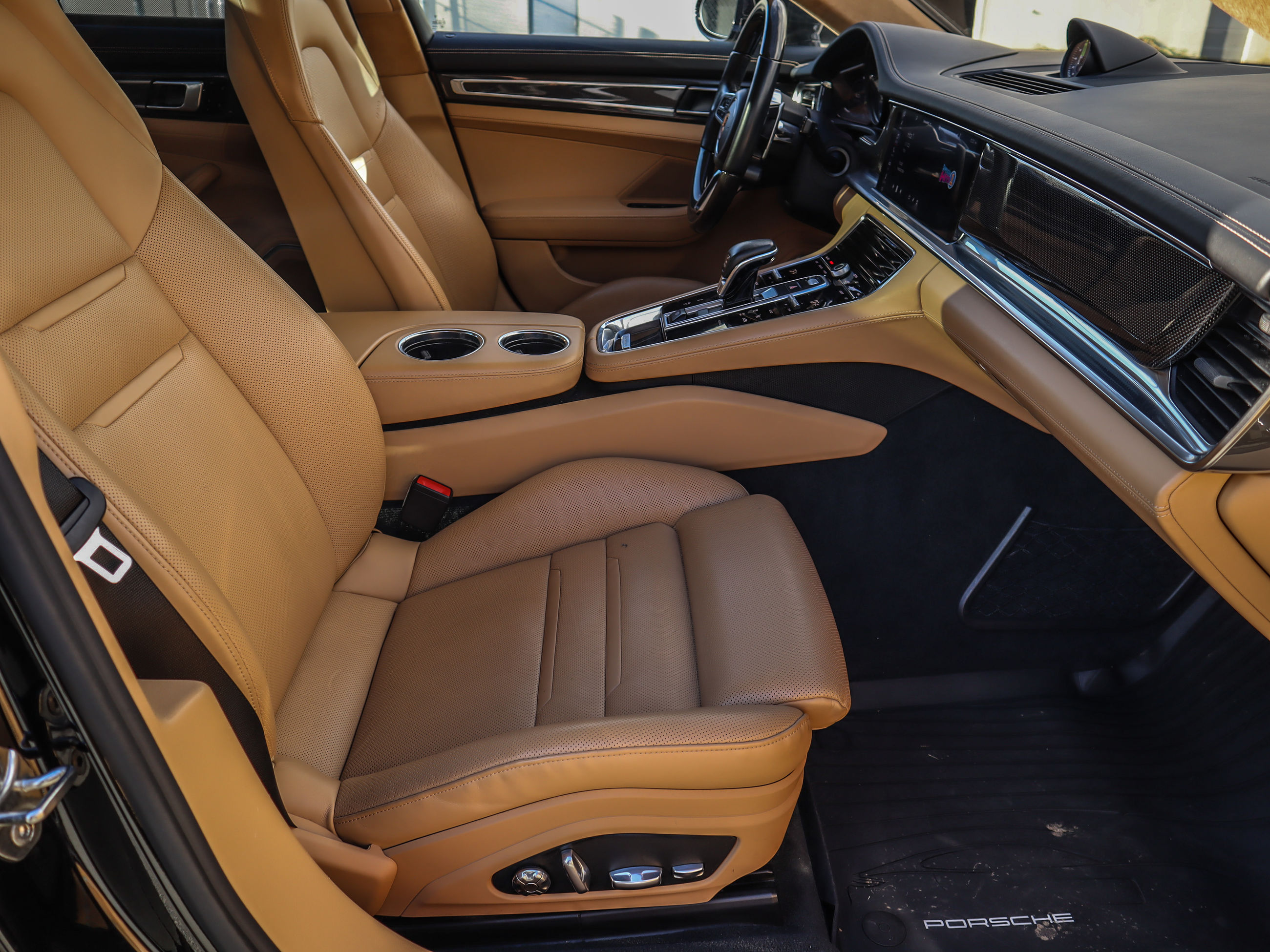2018 Porsche Panamera in Vancouver, British Columbia