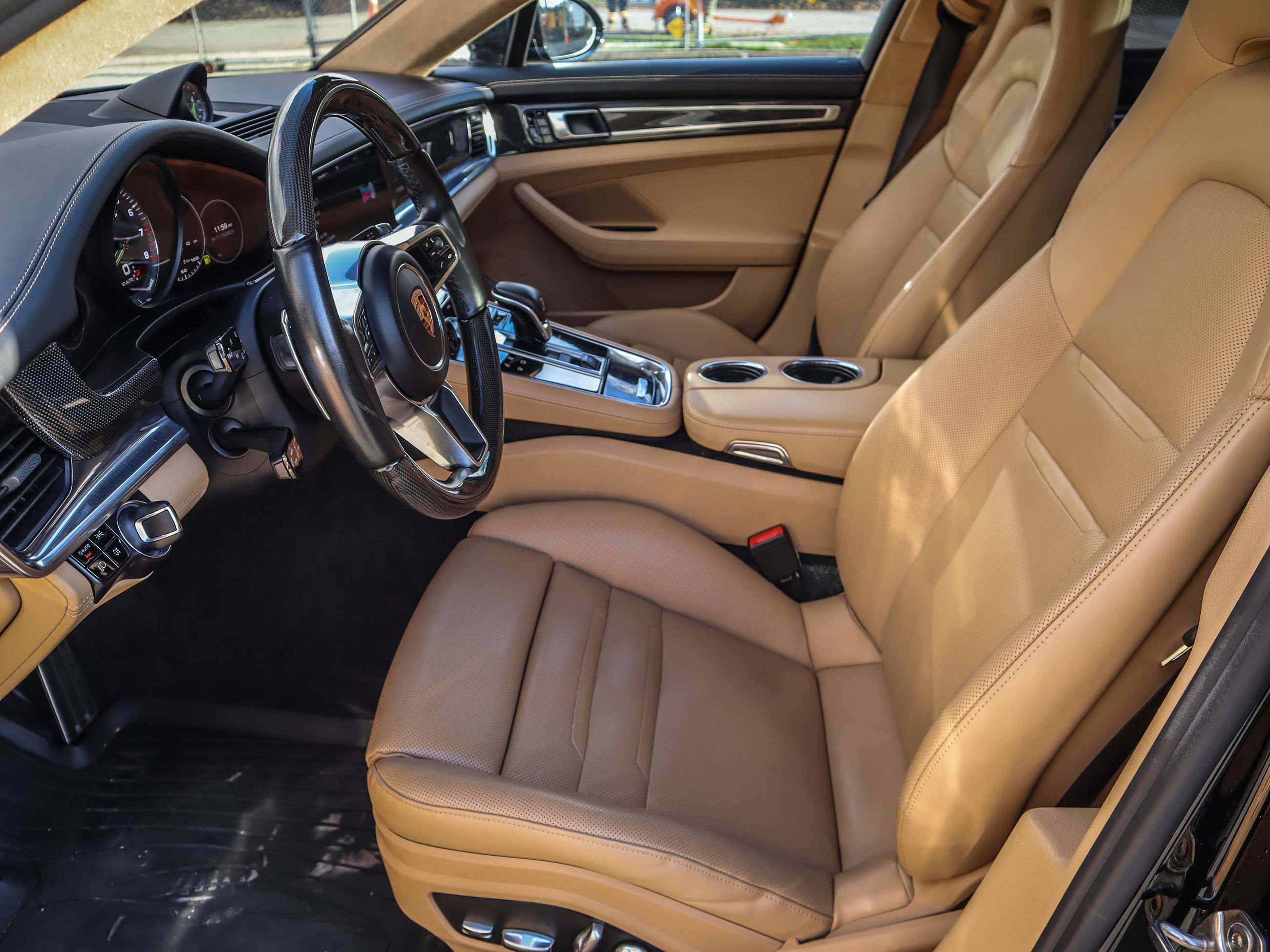 2018 Porsche Panamera in Vancouver, British Columbia