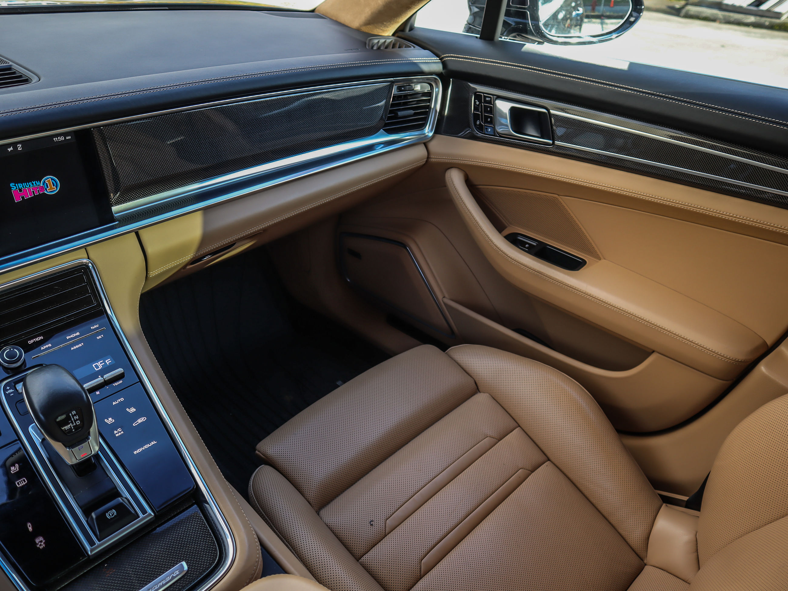 2018 Porsche Panamera in Vancouver, British Columbia
