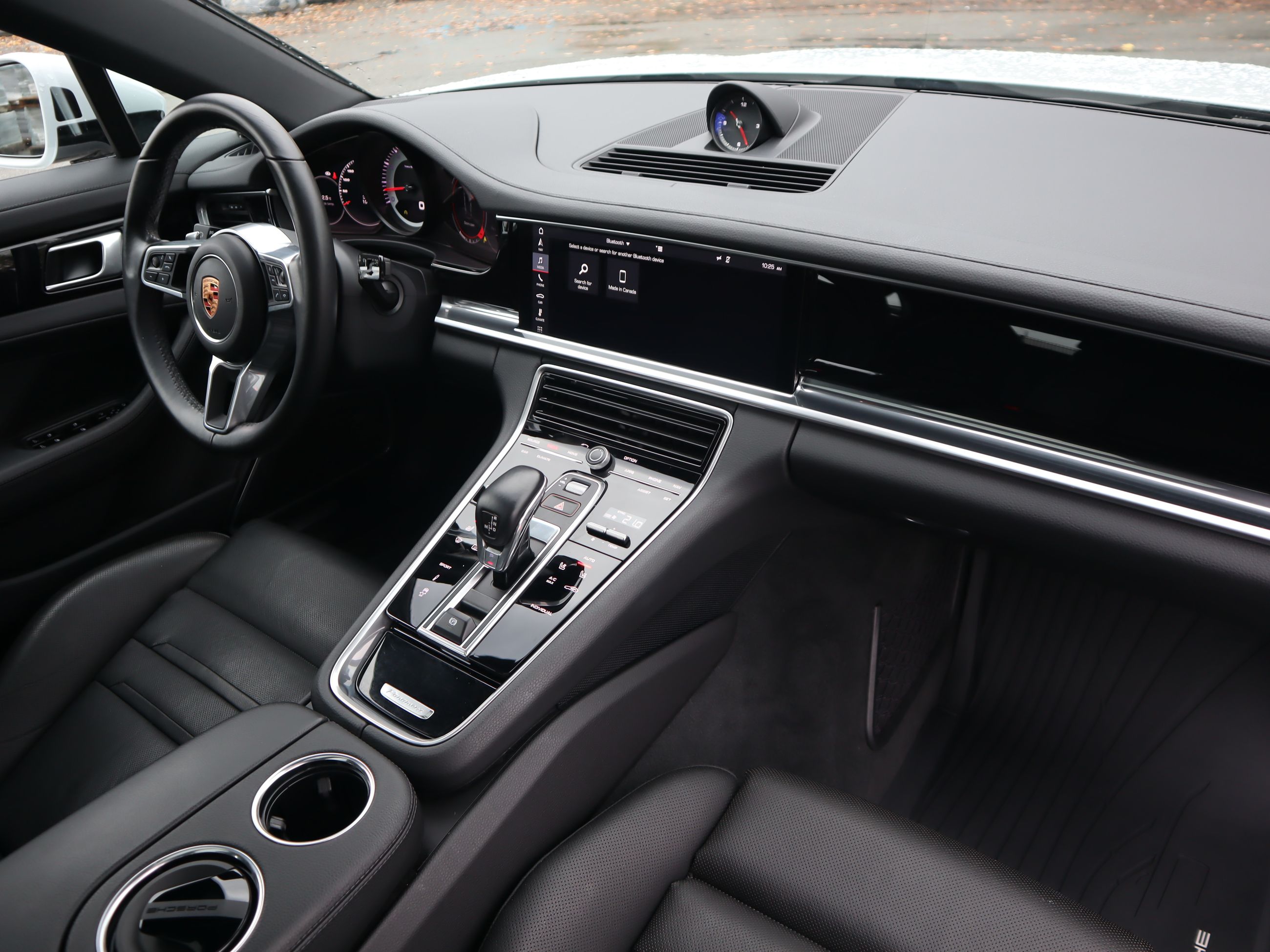 Porsche Panamera  2018 à Vancouver, Colombie-Britannique