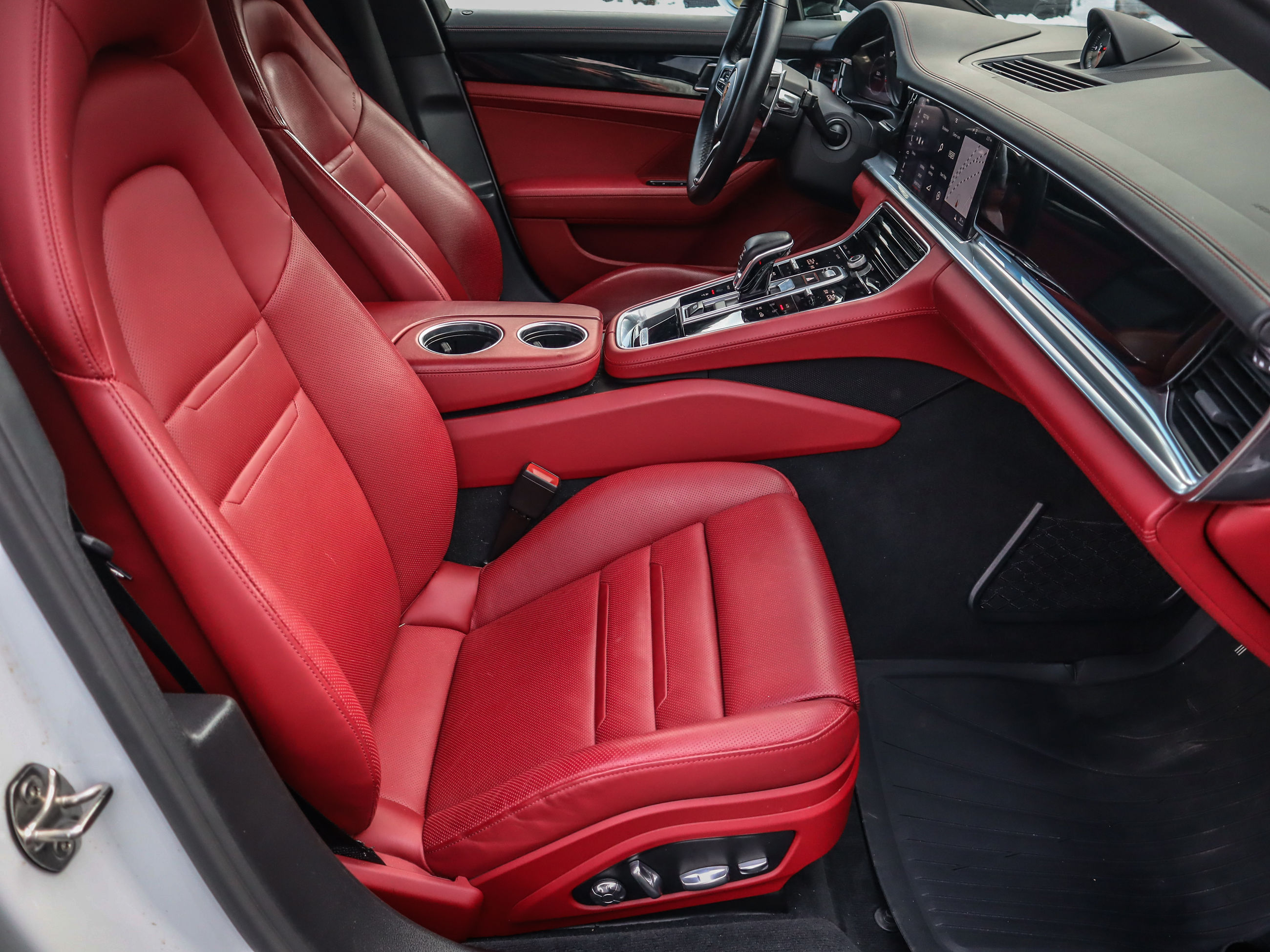 2019 Porsche Panamera in Vancouver, British Columbia