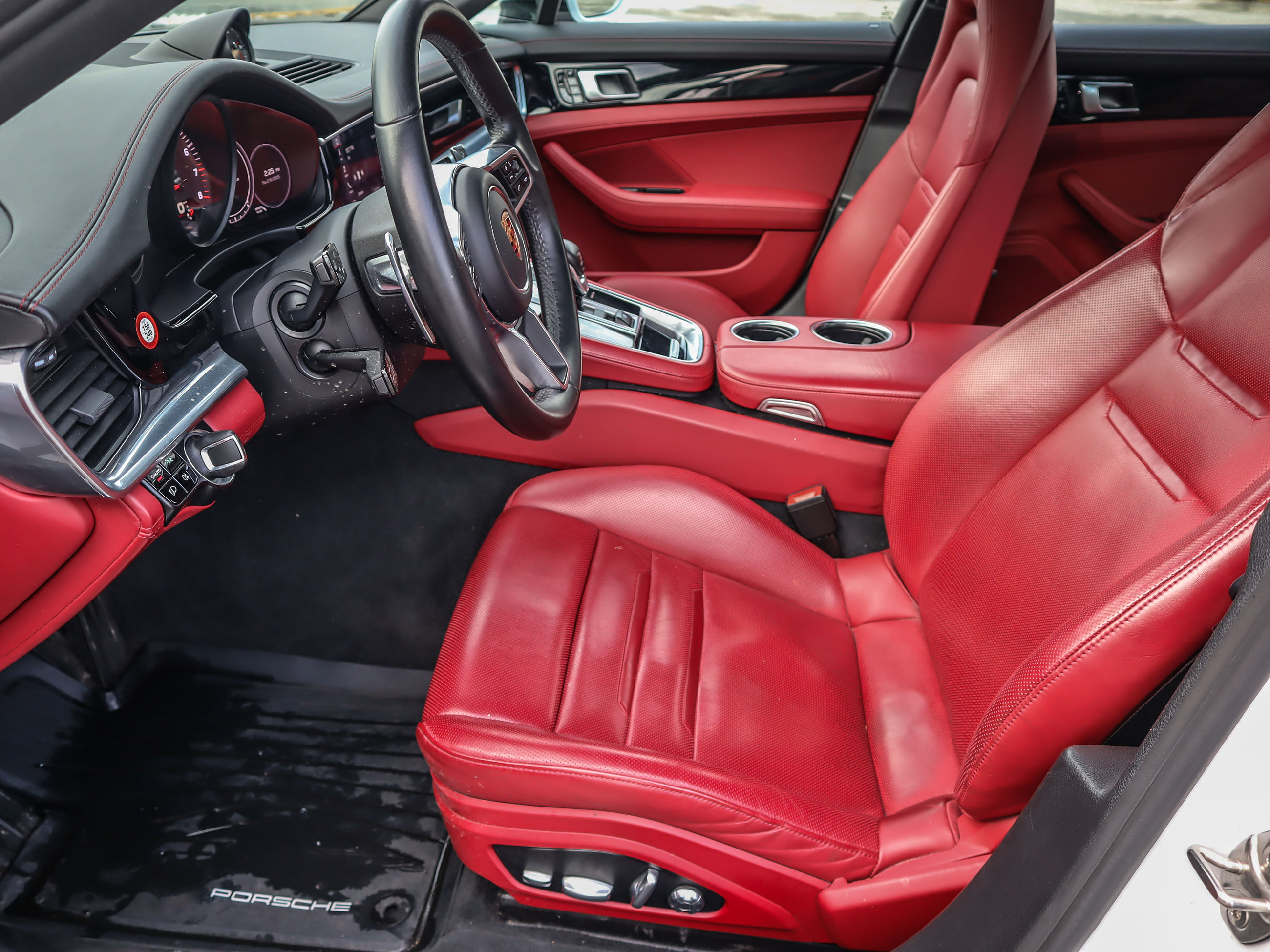 2019 Porsche Panamera in Vancouver, British Columbia