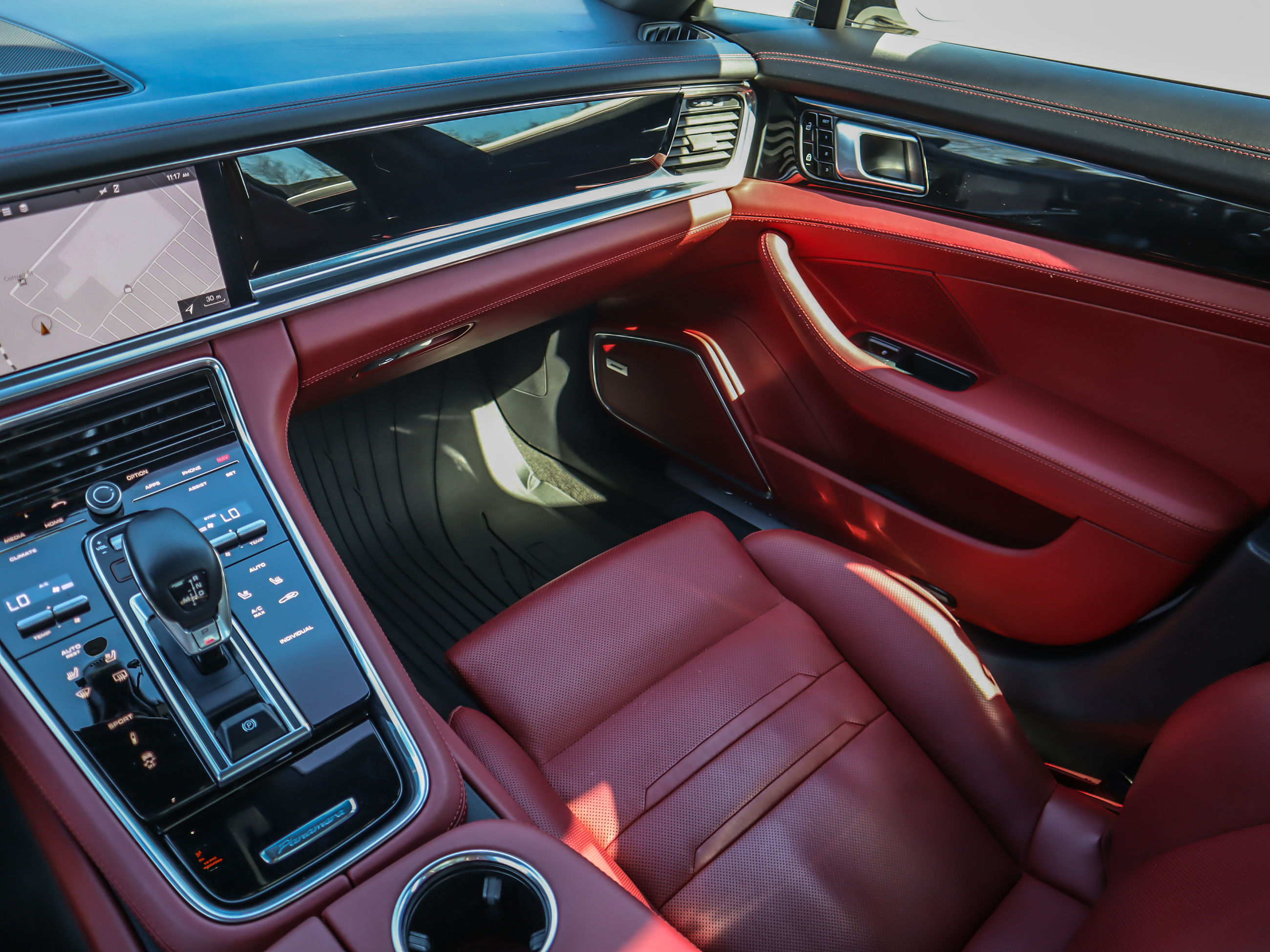 2020 Porsche Panamera in Vancouver, British Columbia