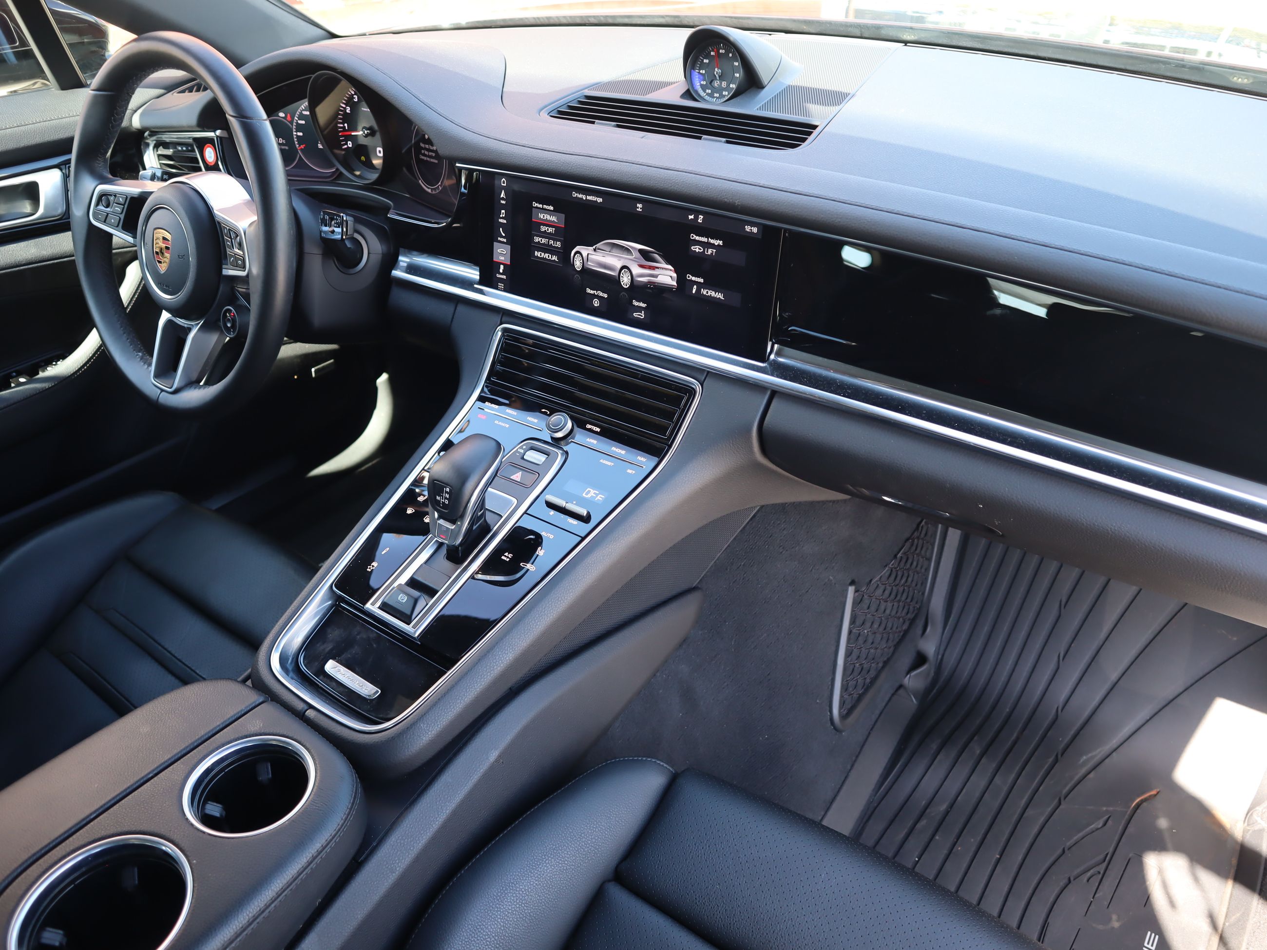 2020 Porsche Panamera in Vancouver, British Columbia