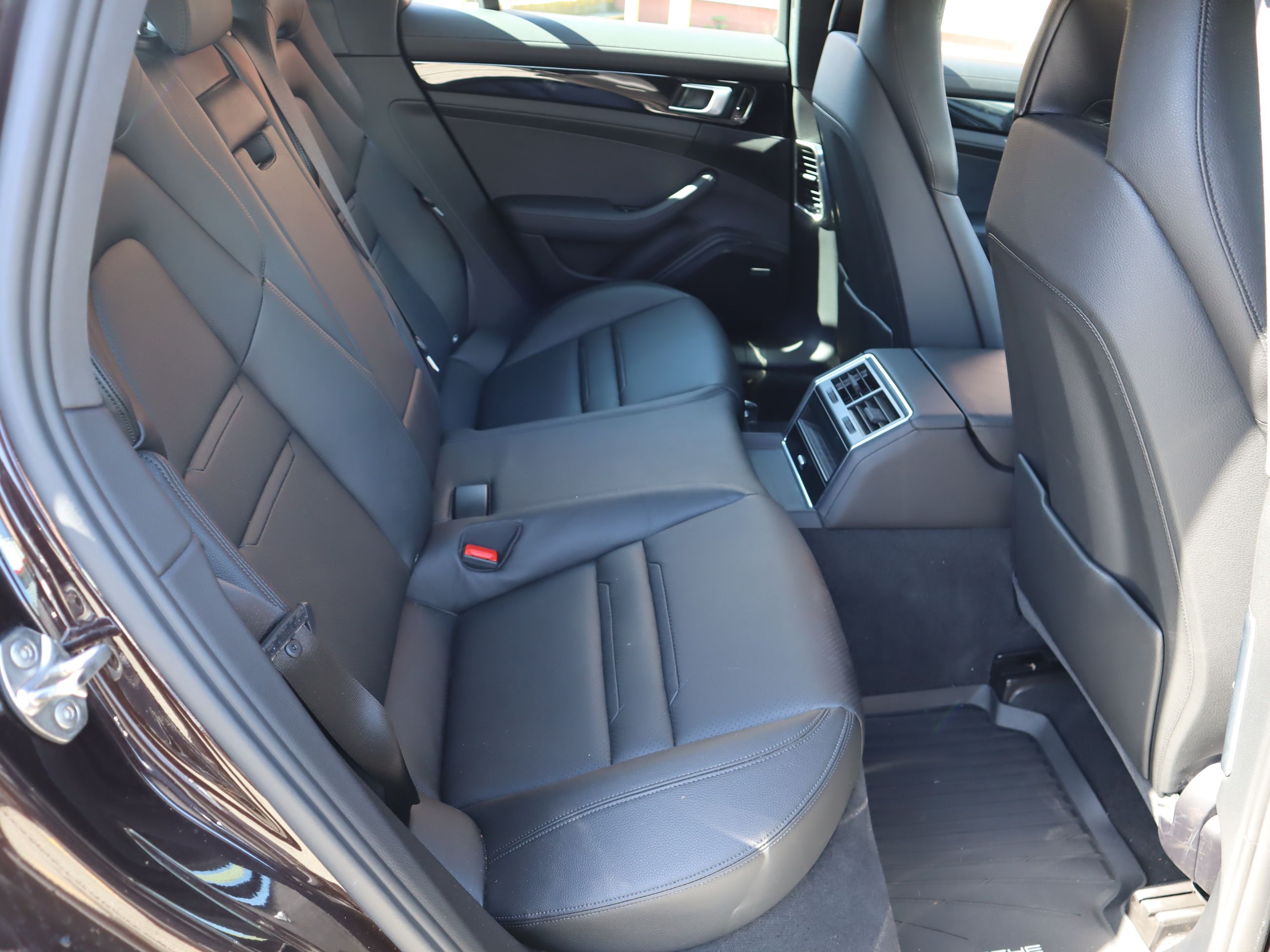 2020 Porsche Panamera in Vancouver, British Columbia