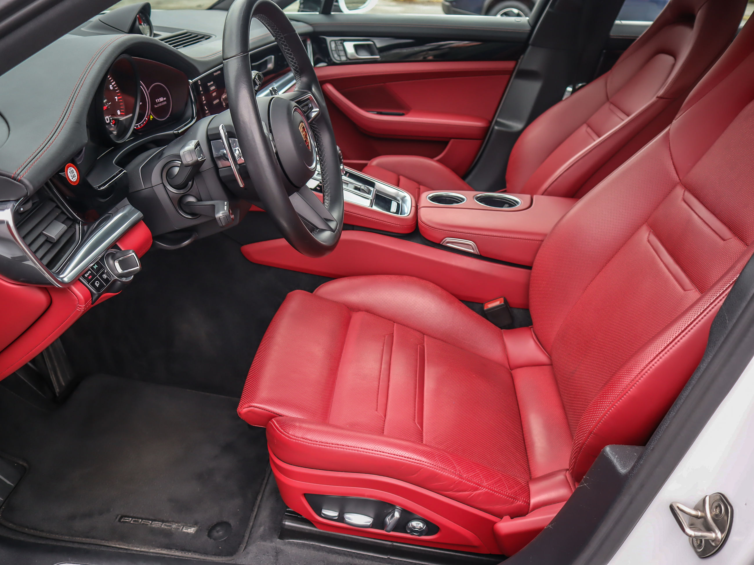 2021 Porsche Panamera in Vancouver, British Columbia