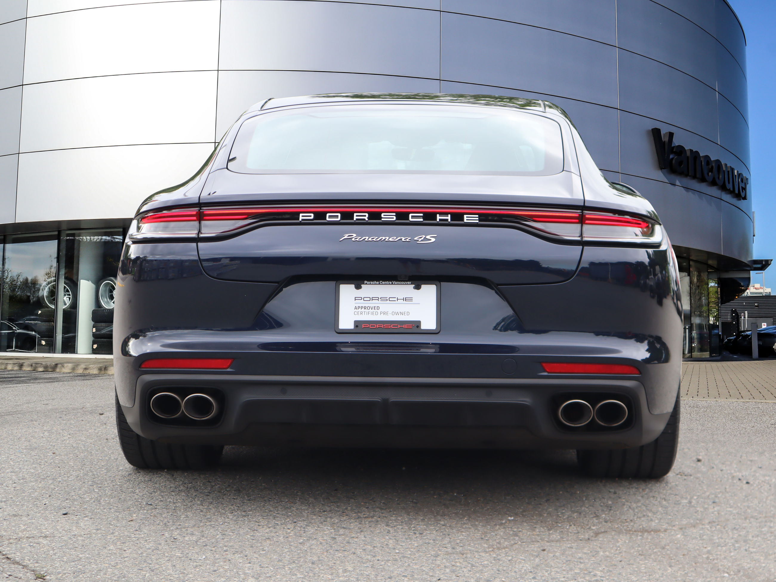 Porsche Panamera  2022 à Vancouver, Colombie-Britannique