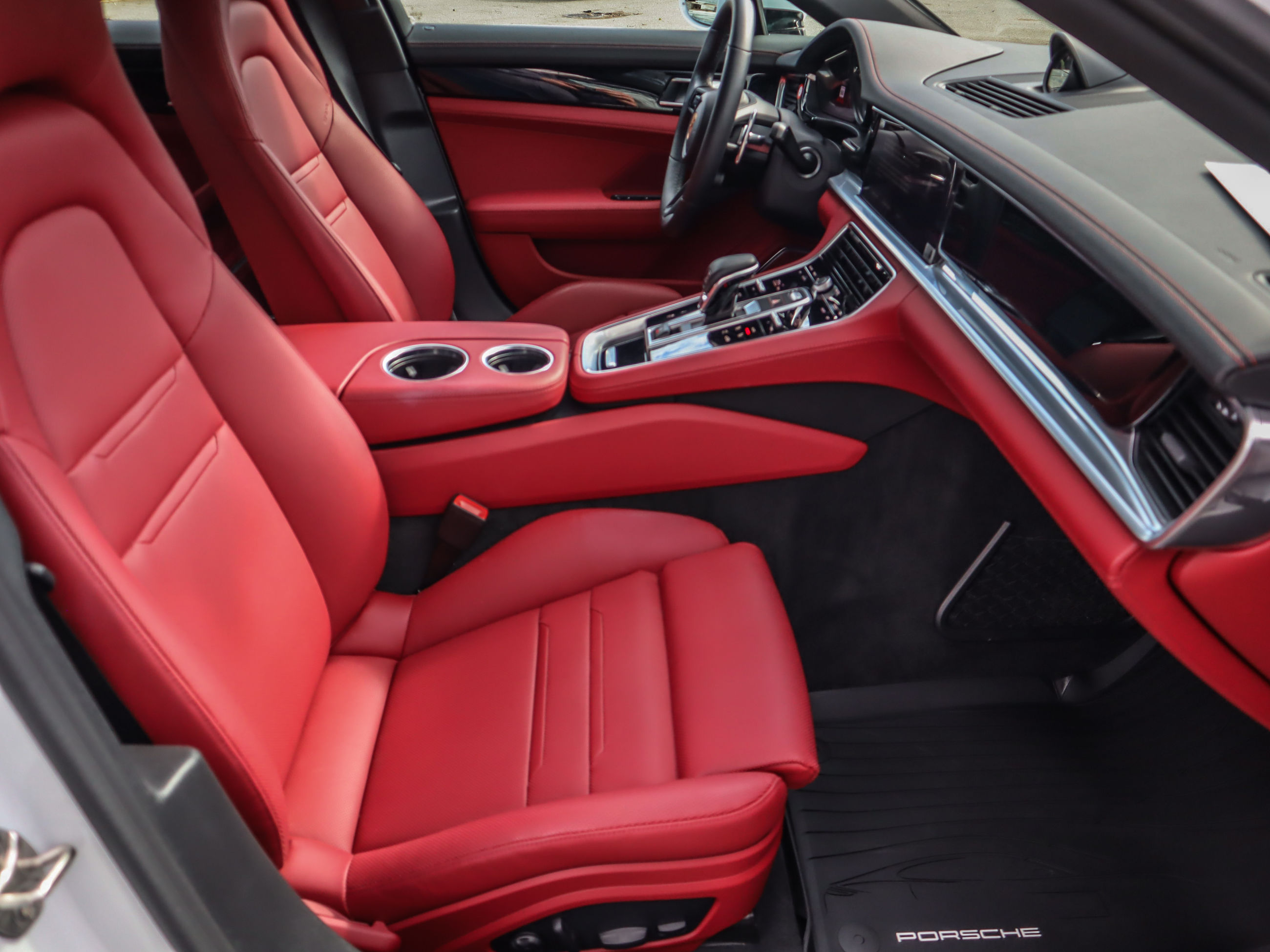 2023 Porsche Panamera in Vancouver, British Columbia